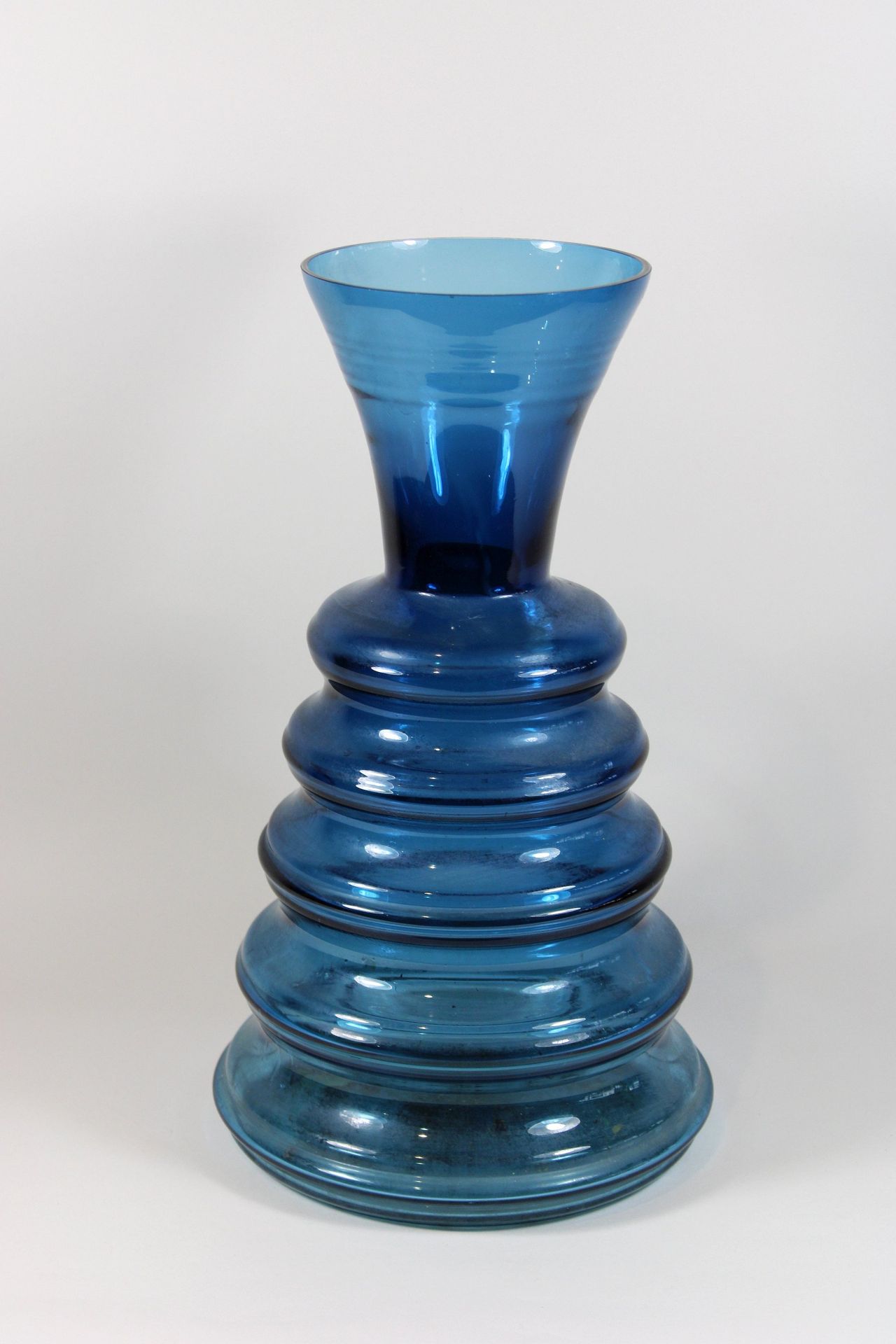 Bodenvase, Glas, Tschechien Bottom vase, glass, Czech Republic, Zelezny Brod, 20&hellip;