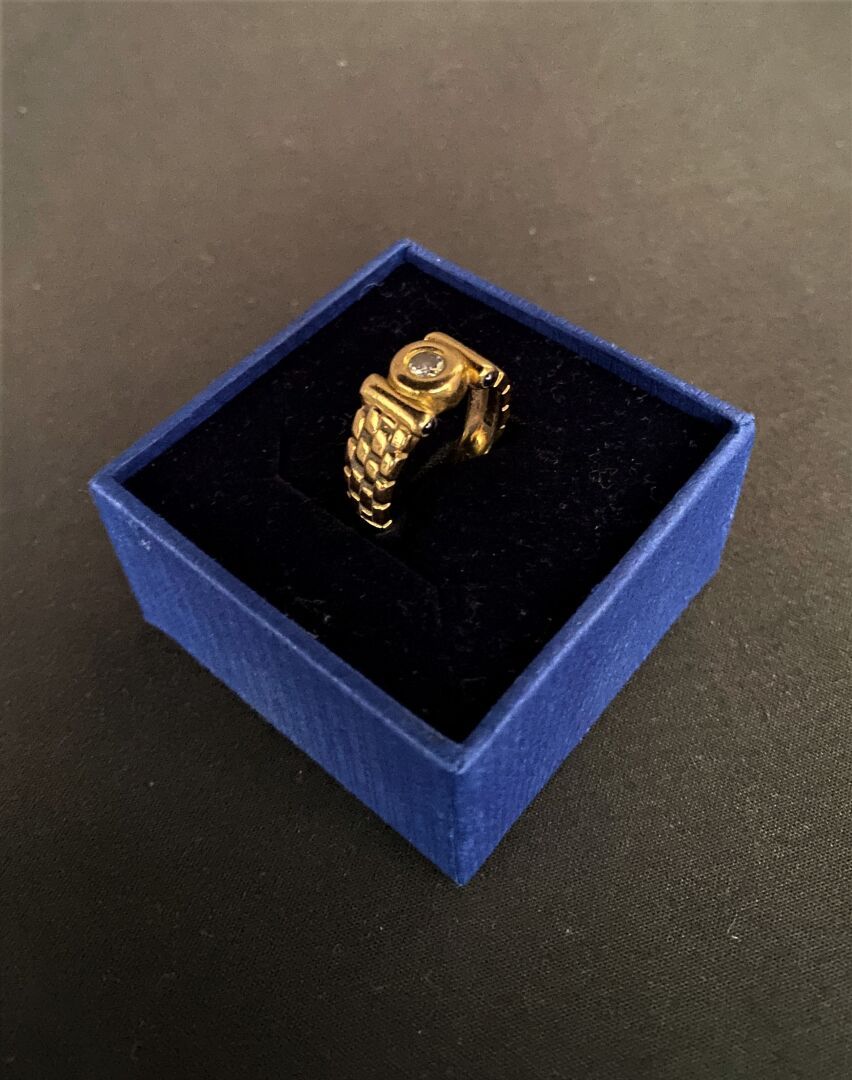 Null Ring aus 18k Gelbgold und kleinem Diamanten in geschlossener Fassung - Brut&hellip;
