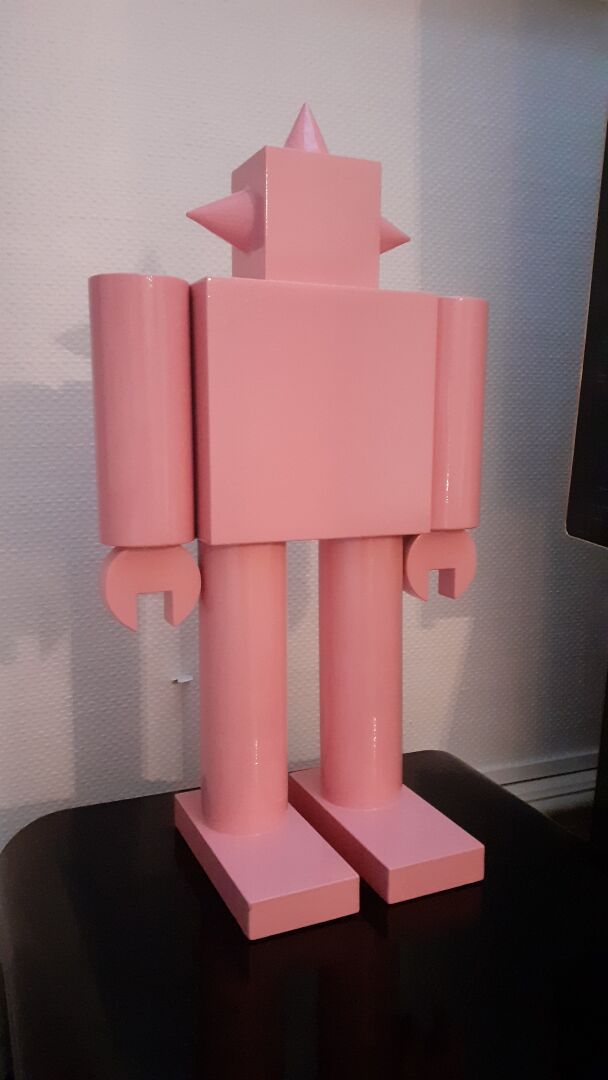 Kiejin LEE 
Kiejin LEE (XX-XXIth) - 空的人 - 粉红色漆面金属雕塑 - 签名：2/10 Pink - 高：64 cm



&hellip;