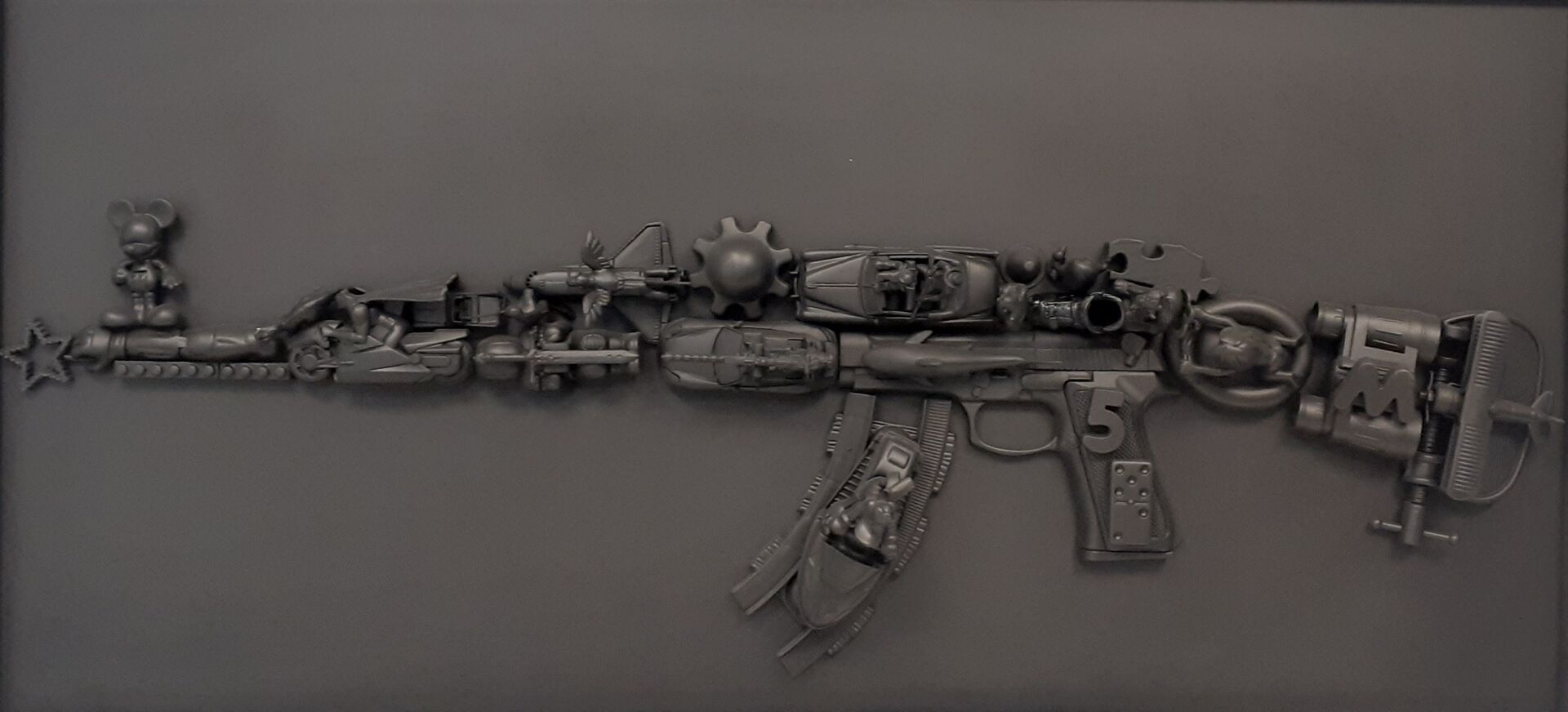 Fred MANENC 
Fred MANENC (born in 1964) - Black Kalashnikov - Assembly signed on&hellip;