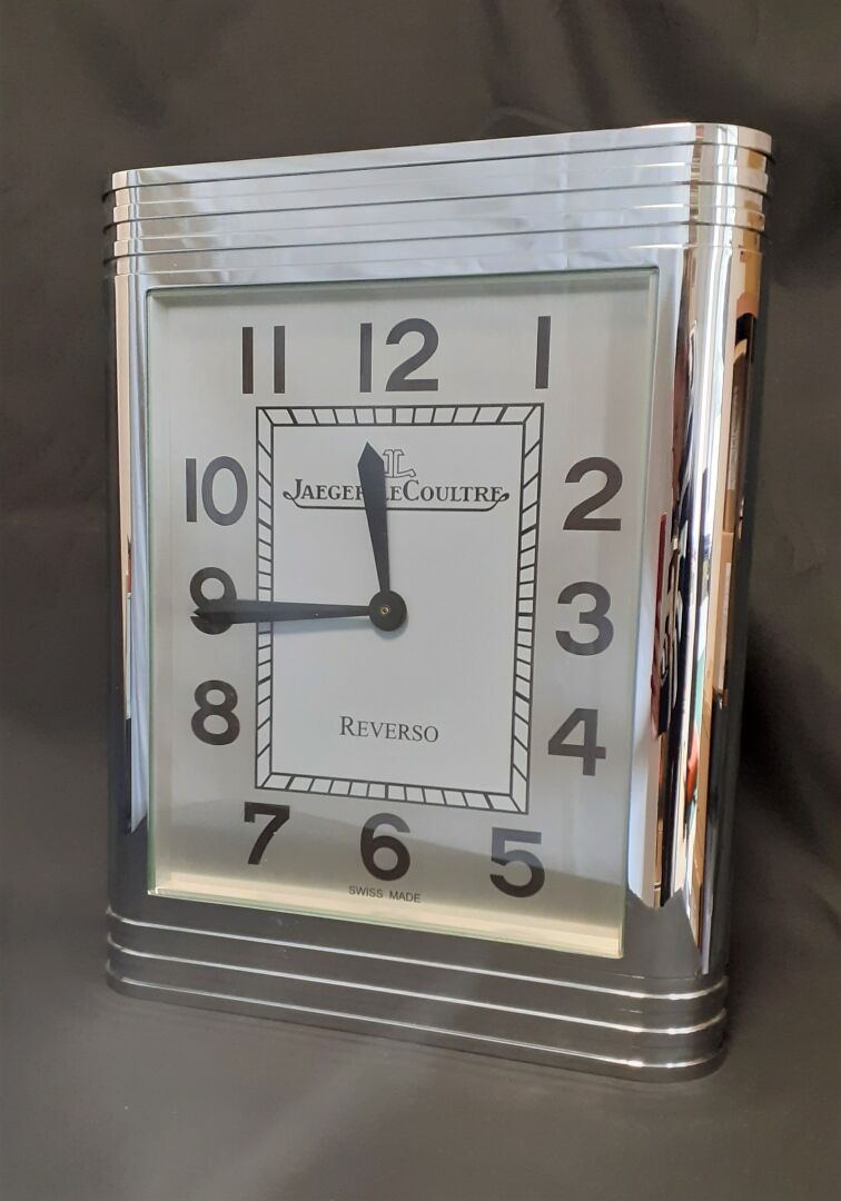 Null JAEGER LECOULTRE - Dealer's wall clock Reverso model, quartz movement, silv&hellip;