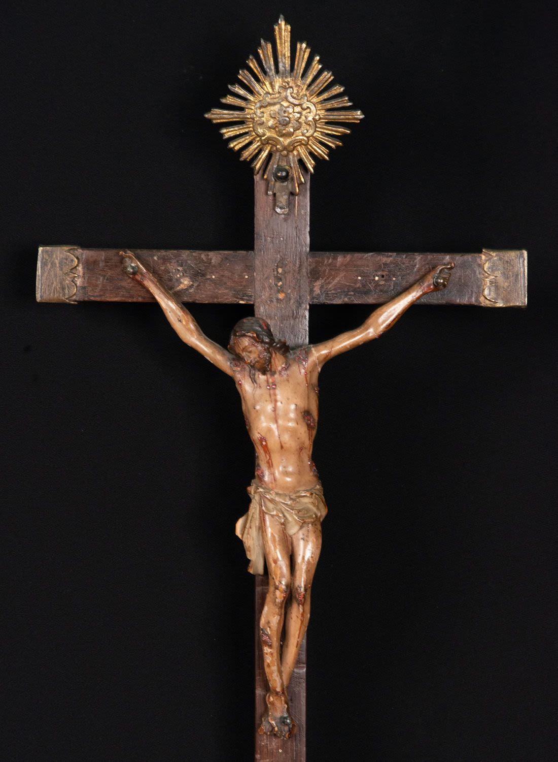 Null Christ crucifié Colonial Quito XVIIIème siècle
Dimensions avec la croix : 5&hellip;
