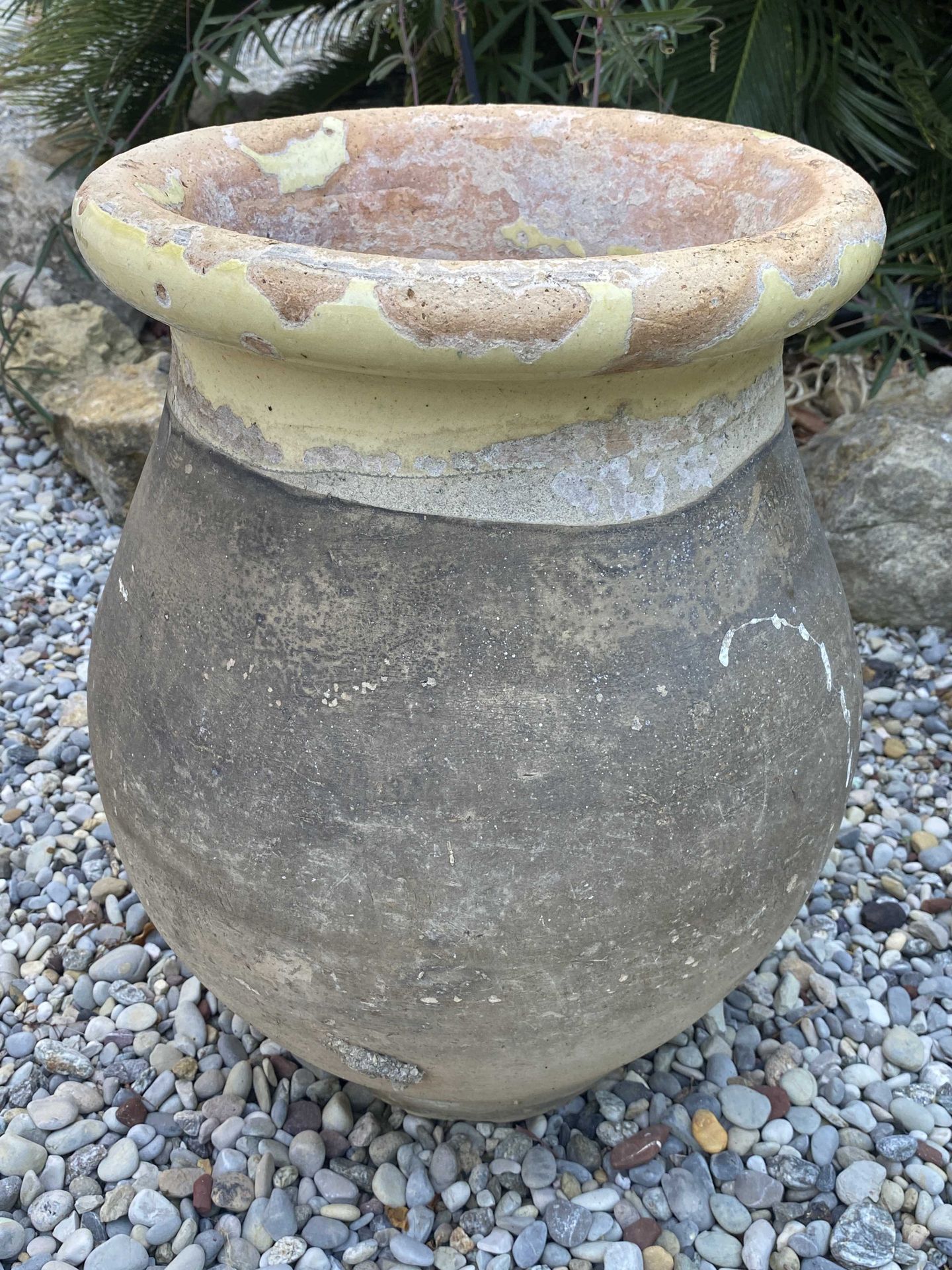 Null 来自Biot的陶器罐子

签有 "Pellegrin "印章

高：43厘米（黄色釉面颈部）。

* 按指定的方式出售