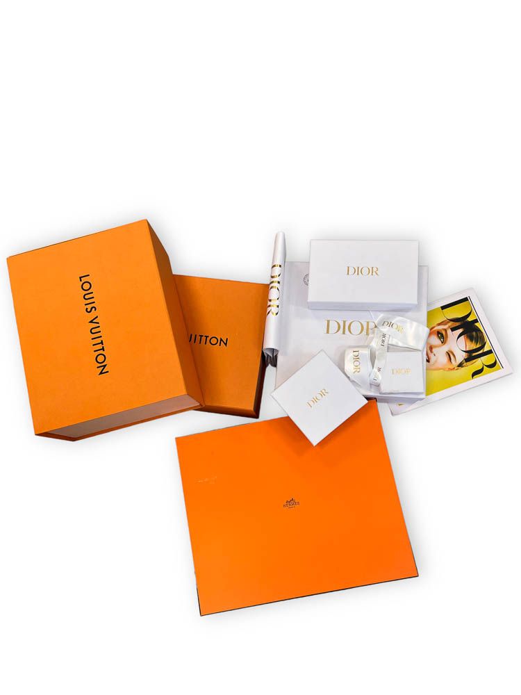 Lot of branded boxes : Hermès, Louis Vuitton, Dior