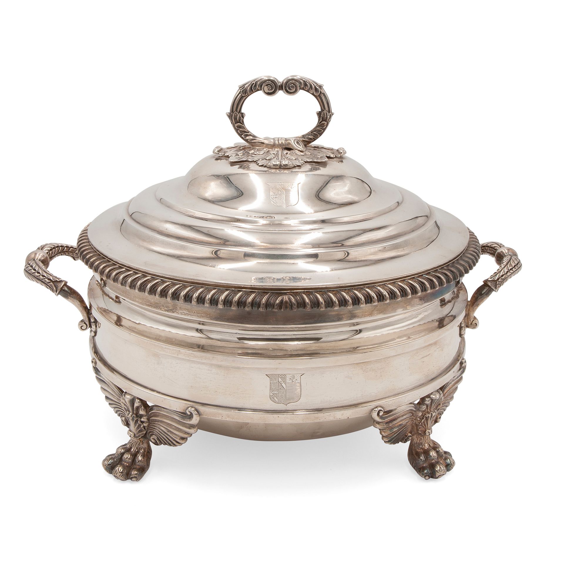 Silver tureen, London 1802 Masters silversmiths Joseph Craddock and William Reid&hellip;