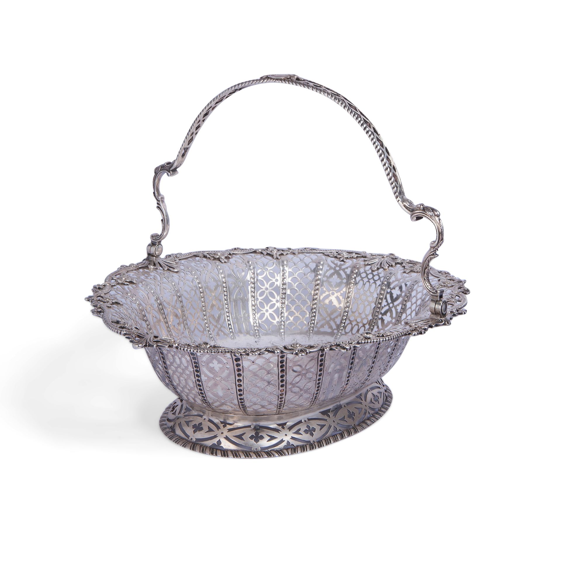 Silver basket, London 1770 乔治三世时期，银器大师William Pennstone的印章 总重量36.6盎司，11.8x14.7x1&hellip;