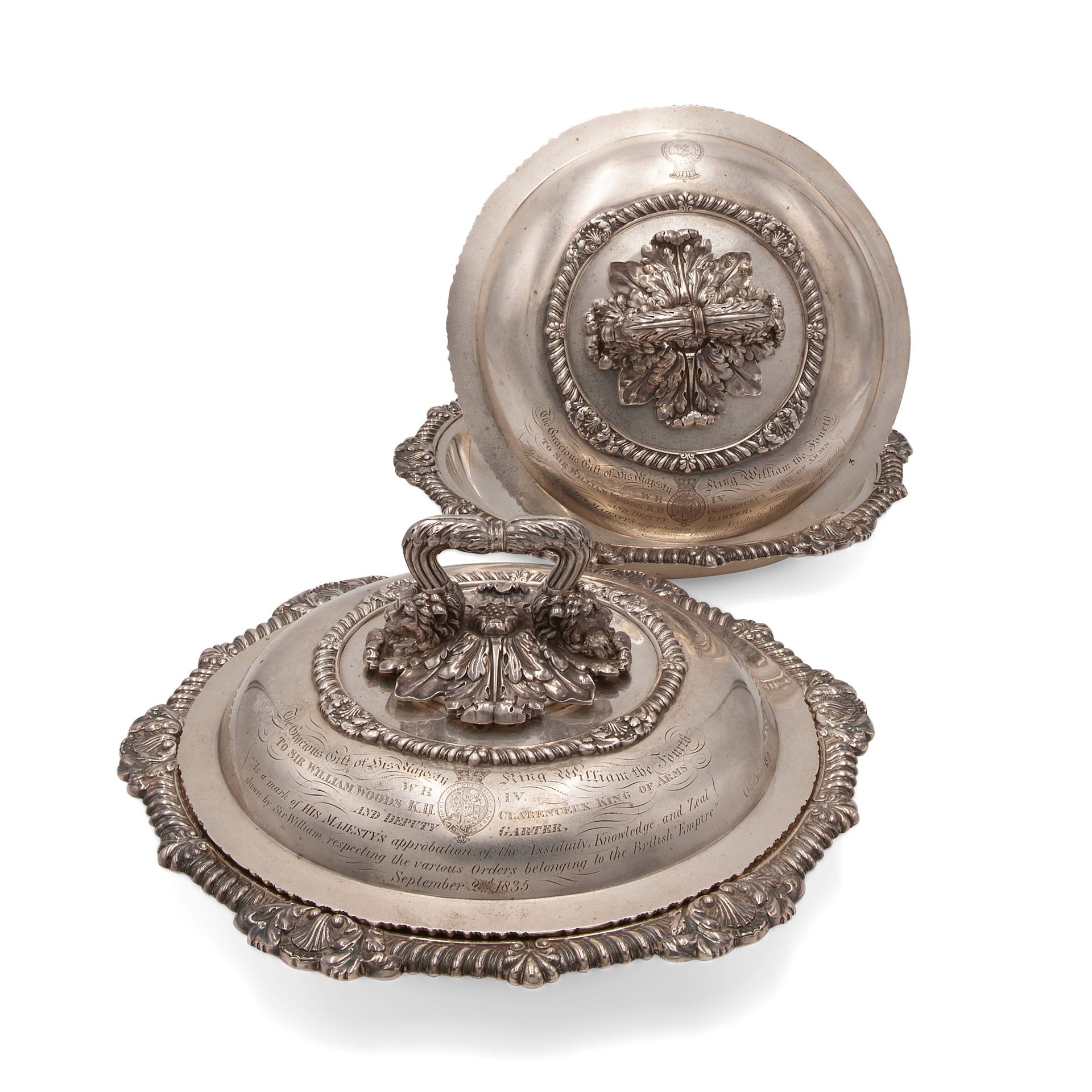 Pair of silver vegetables dishes, London 1806 Fabrication de la période George I&hellip;