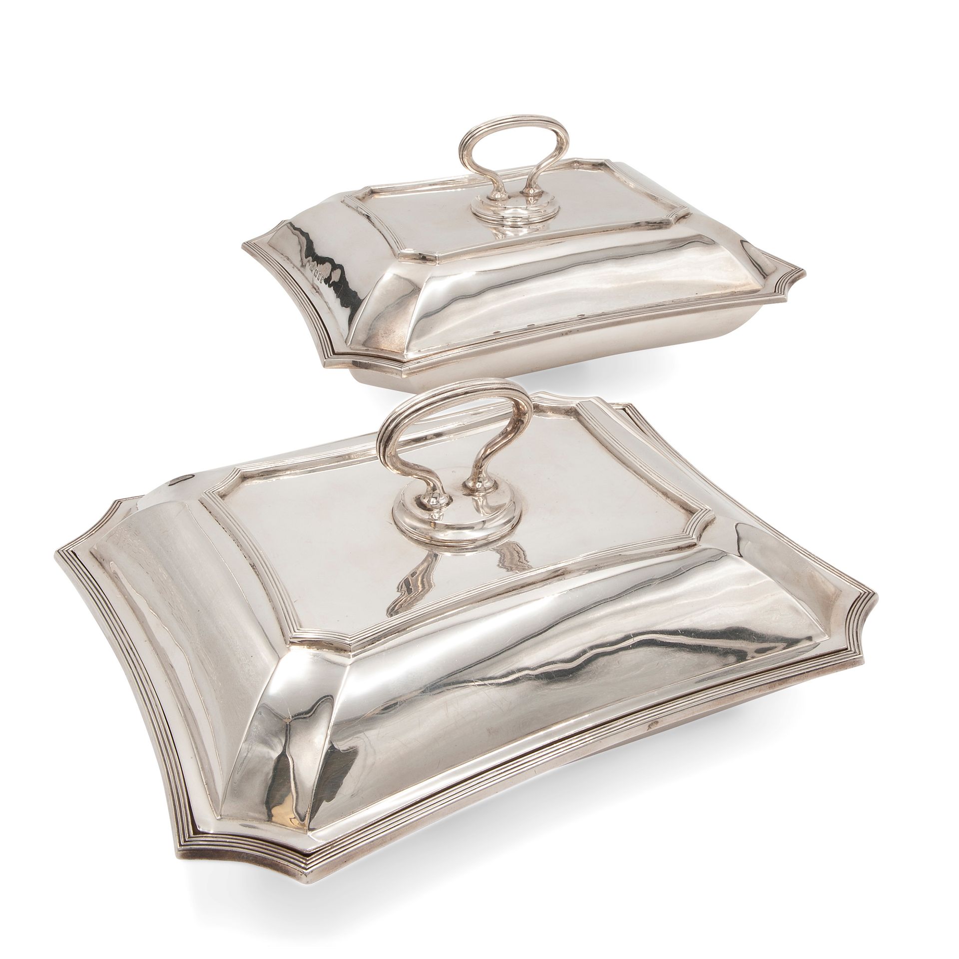 Pair of silver vegetable dishes, London 1932 Argent sterling 925, orfèvre Catchp&hellip;
