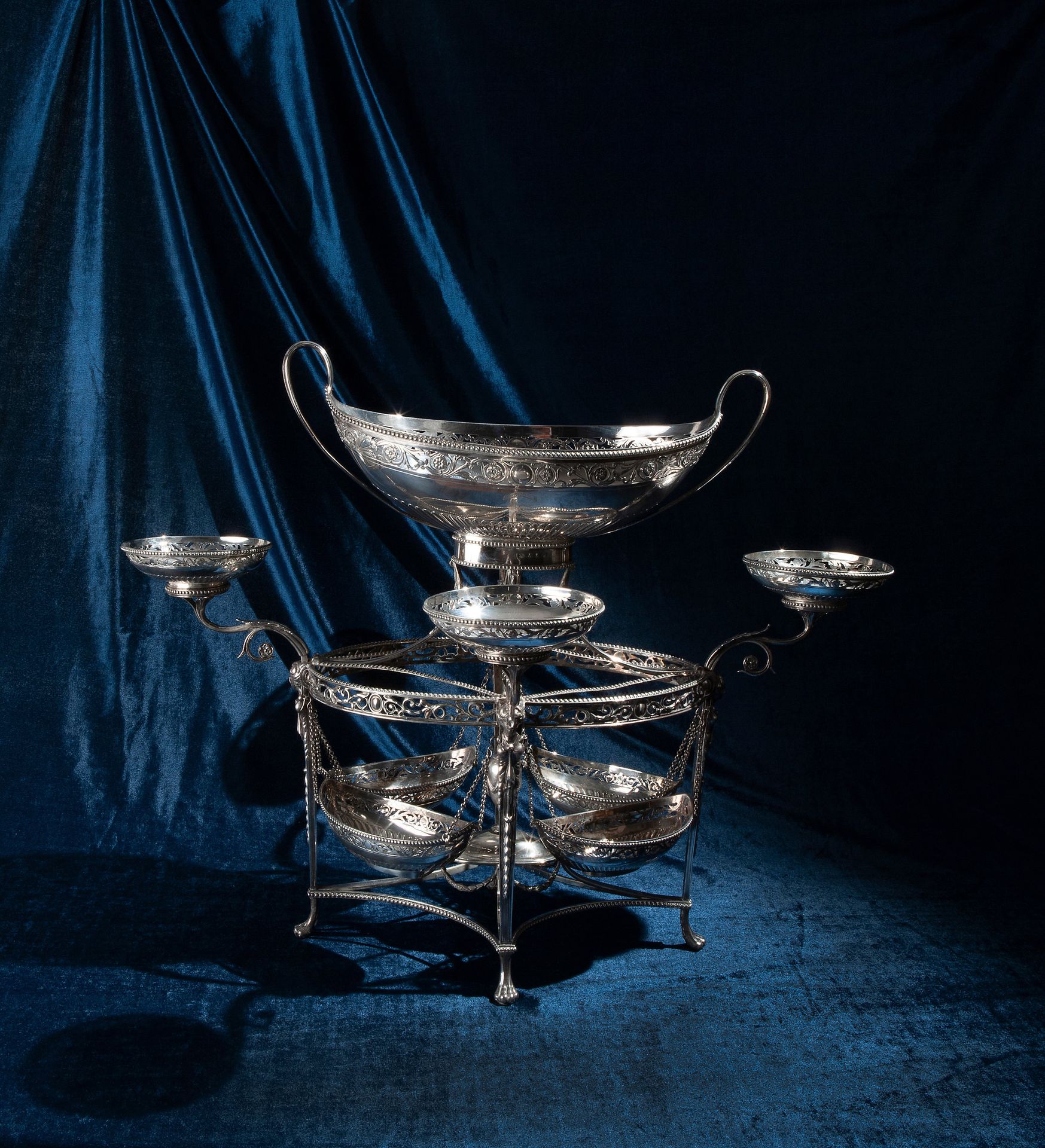 Silver epergne, London 1784 Hallmarsk von Silberschmiedemeister Thomas Pitts I. &hellip;