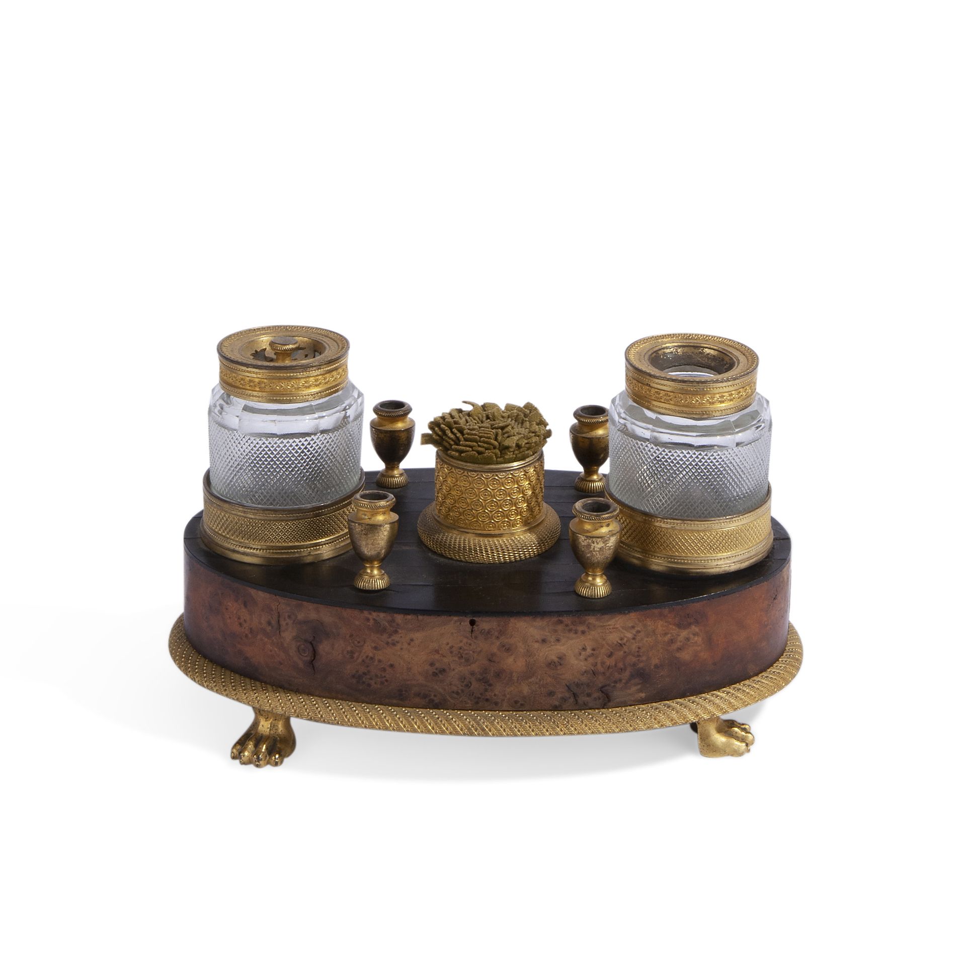 Inkwell made of Thuja briar, Paris Empire style 遒劲的石楠木制成的墨水瓶，巴黎帝国风格 带有镀金的青铜和钻石切割&hellip;