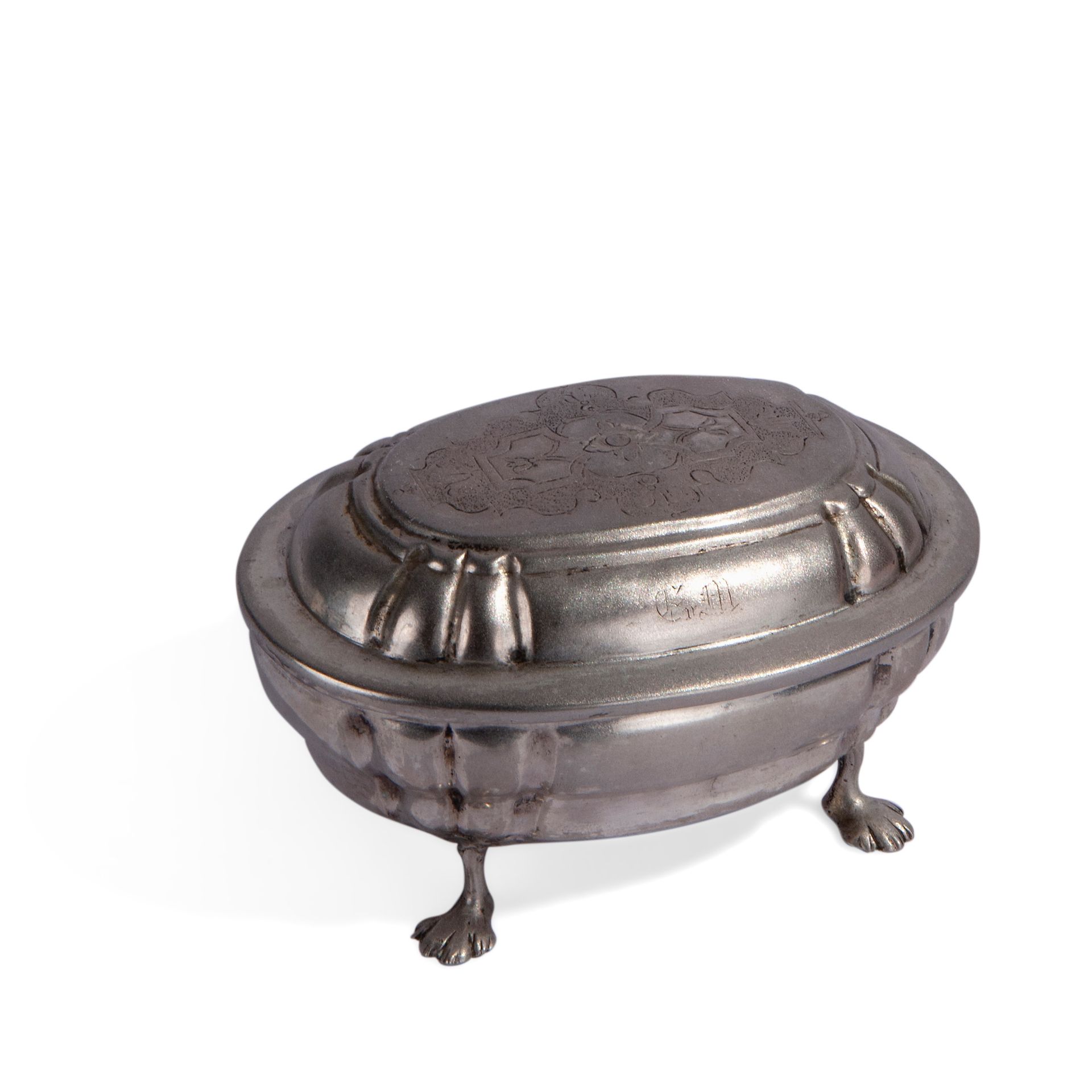 Embossed and engraved silver sugar bowl, Germany 18th century Geprägte und gravi&hellip;