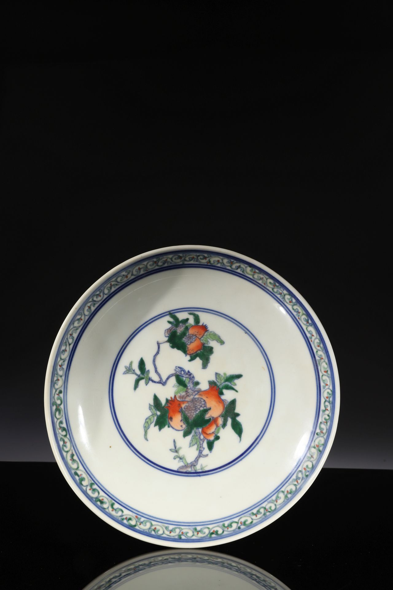 PLATE ? Porzellan


China , Qing-Dynastie (1636-1912) Yongzheng-Periode (1723-17&hellip;