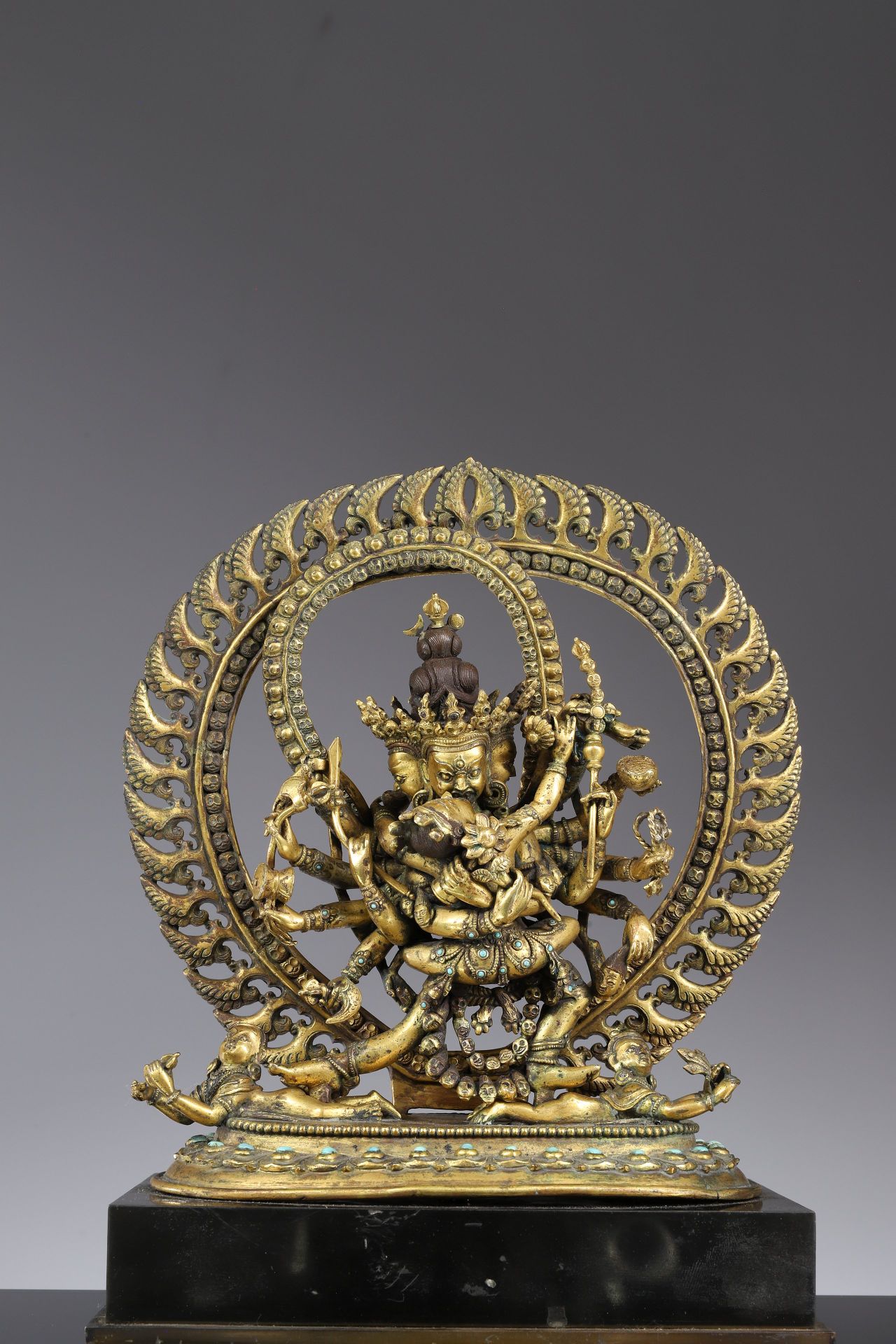 HEVAJRA WITH CONSORT Bronze fire-gilt


Tibet , 18th century





Weight: 1949 g&hellip;