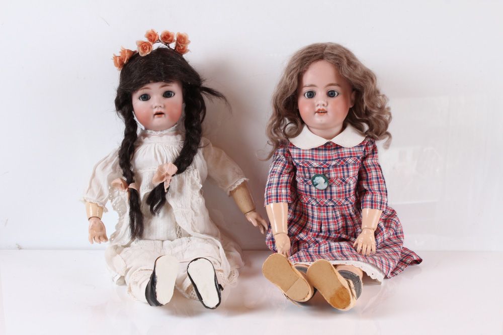Null Deux poupées . Simon & Halbig f. Kämmer & Reinhardt ainsi qu'Armand Marseil&hellip;