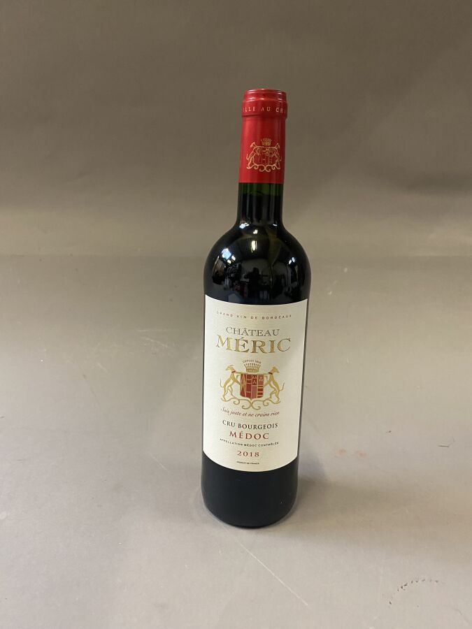 Null 12 bouteilles : Château MERIC 2018 Cru Bourgeois Médoc rouge