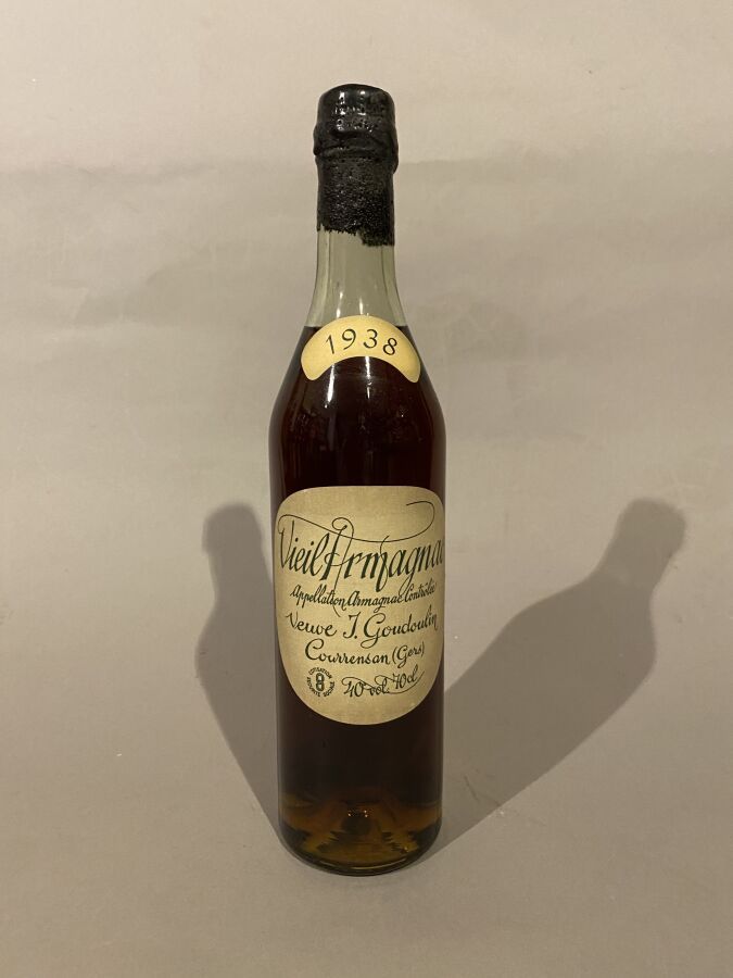 Null 1 bouteille de viel Armagnac 1938 Veuve J.Goudoulin