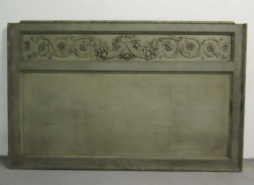 Null 1 panneau de boiserie en bois sculpté laqué gris et vert à décor de rais de&hellip;