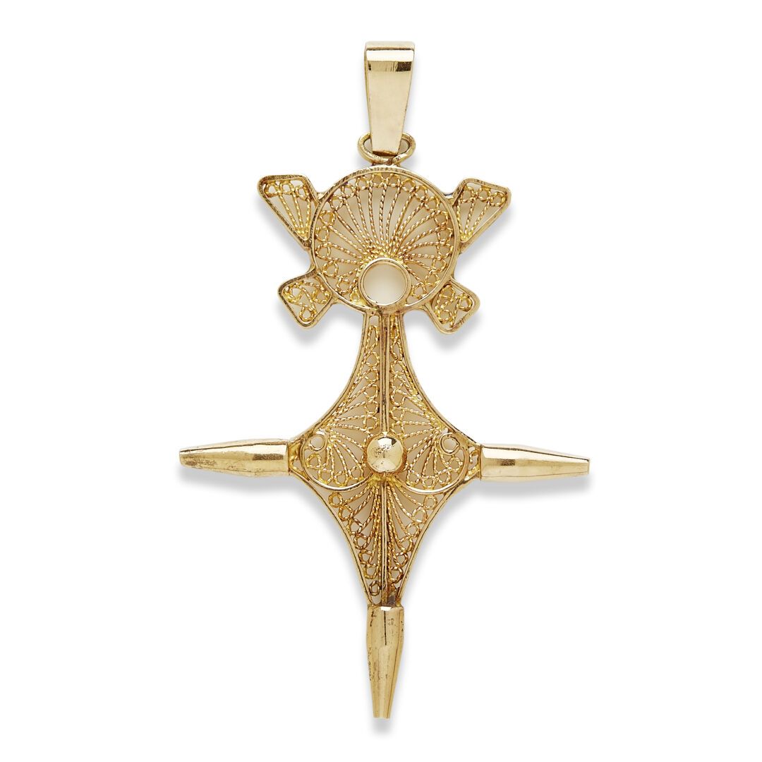 Null Anhänger in Form eines stilisierten Kreuzes aus 18 Karat Gold (750), Rohgew&hellip;