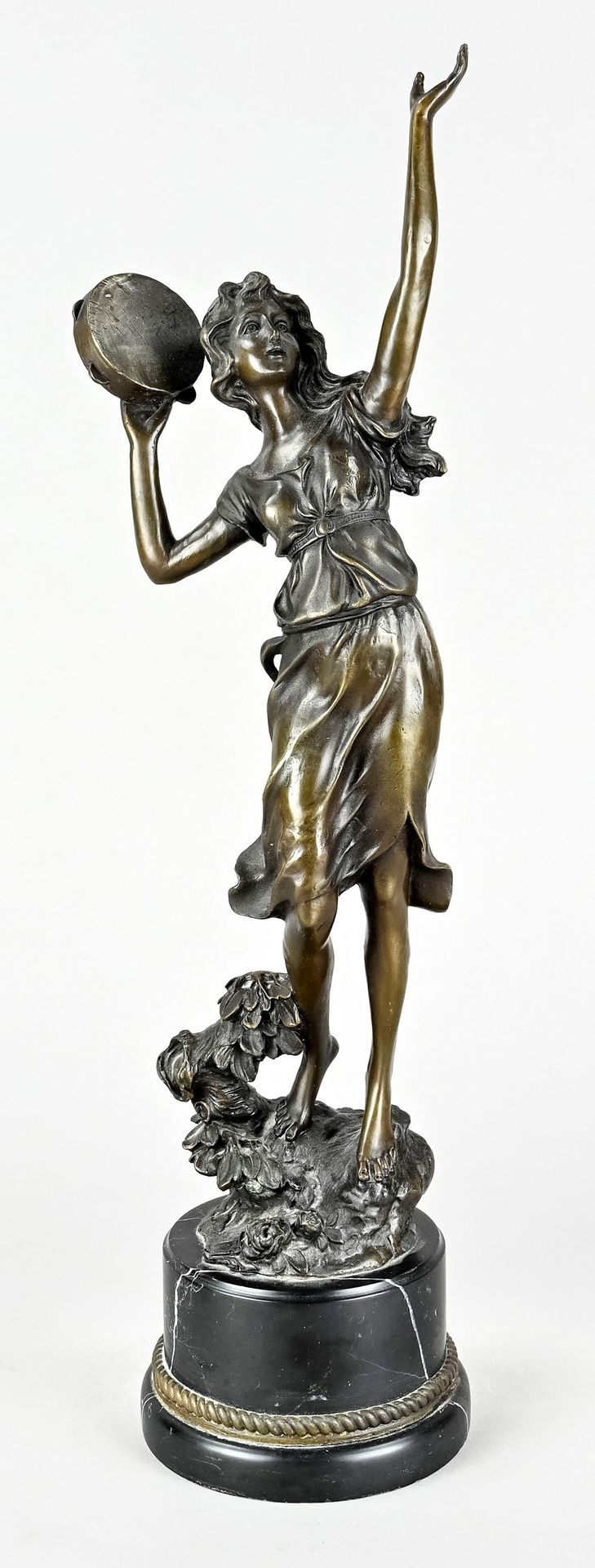 Null 铜像，"带手鼓的舞者"，法国，一分钱标记，巴黎，20世纪，高54.5厘米，圆形大理石底座