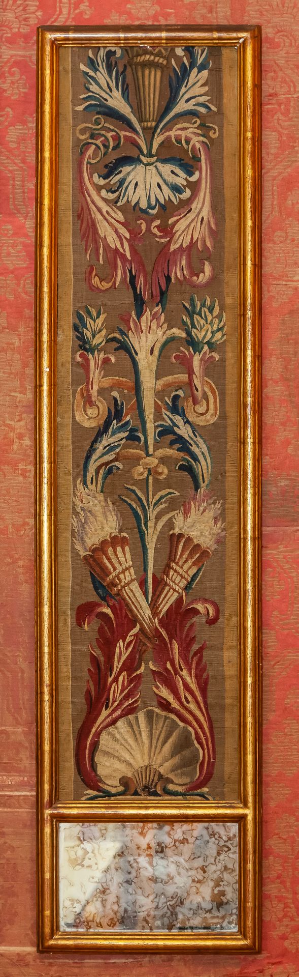 Null Coppia di trumi realizzati con bordi di arazzo del XVIII secolo.

145 x 55 &hellip;