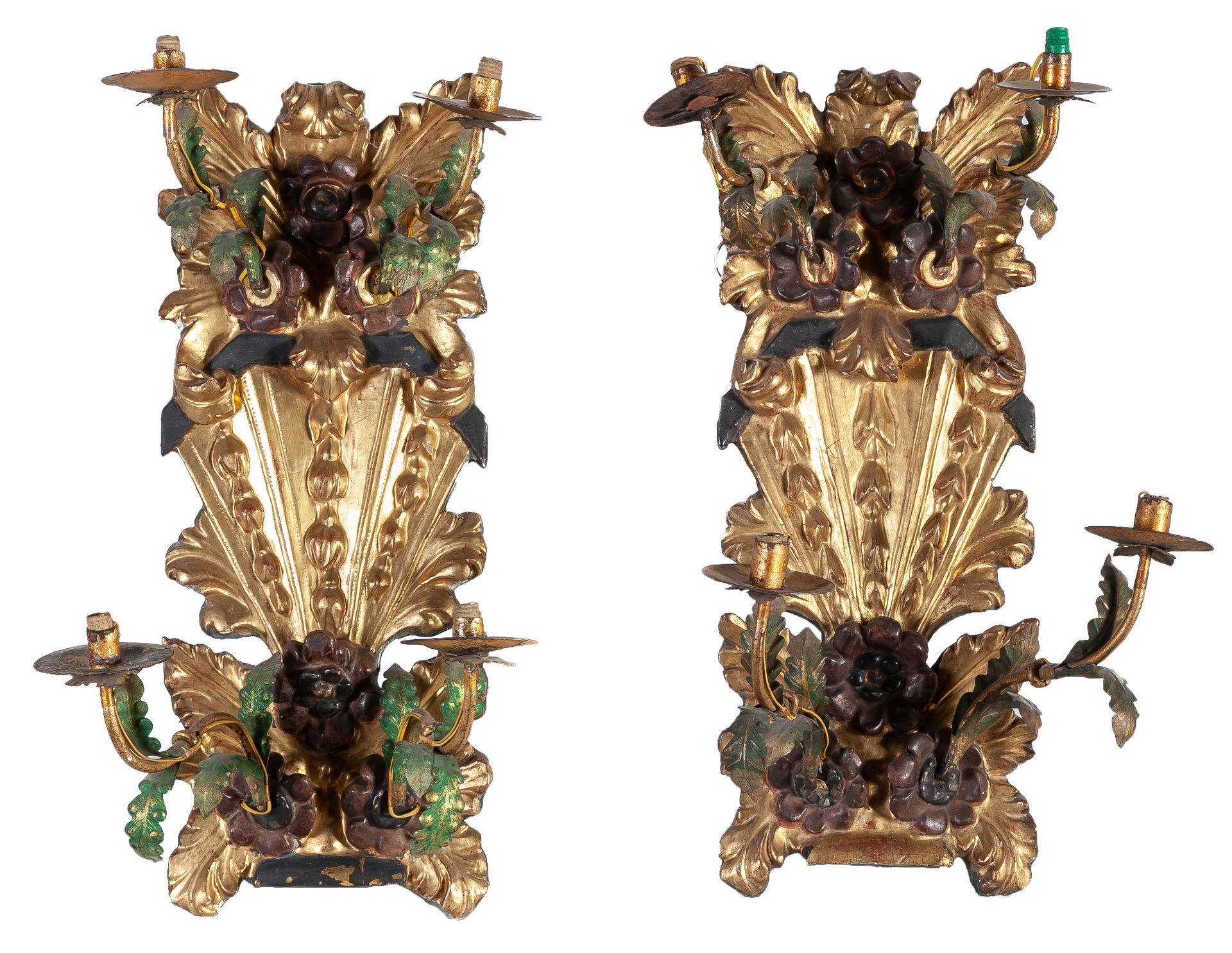 Null Four two-light sconces in carved, gilded and polychromed wood in baroque st&hellip;