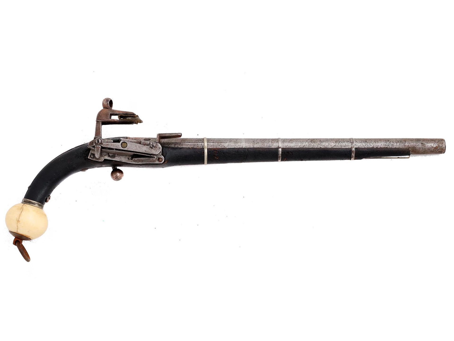 Null Pistolet à silex caucasien du XIXe siècle, à canon rond et lisse, dont la c&hellip;