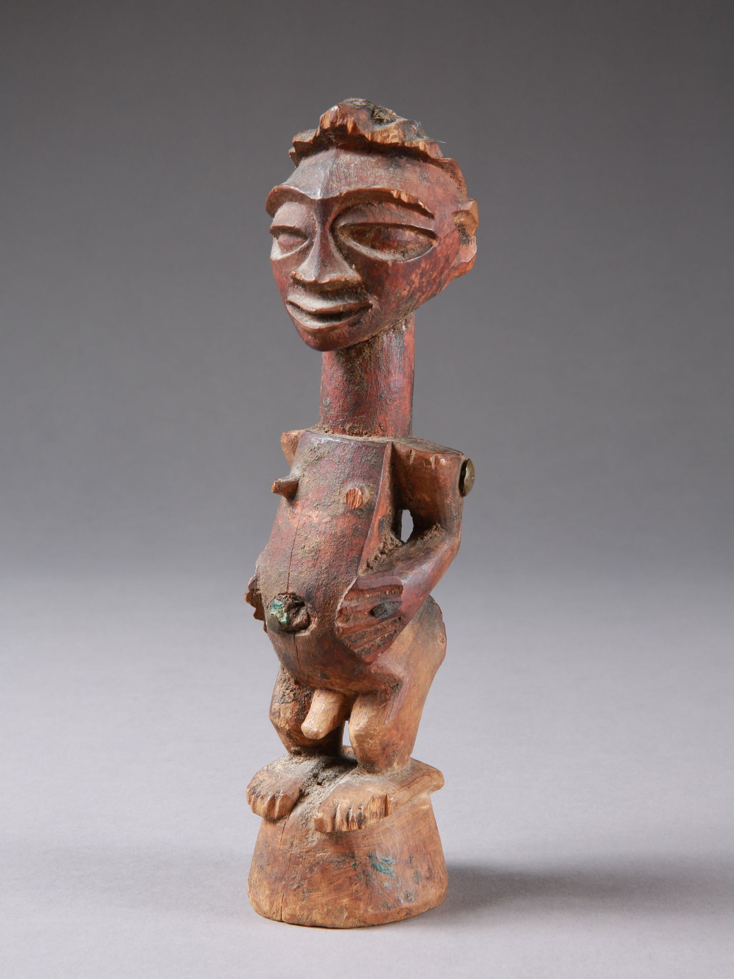 A Songye Miniature Figure,"nkisi" 微型人物，"nkisi"
Songye, 刚果民主共和国
Ohne Sockel / 无底座&hellip;
