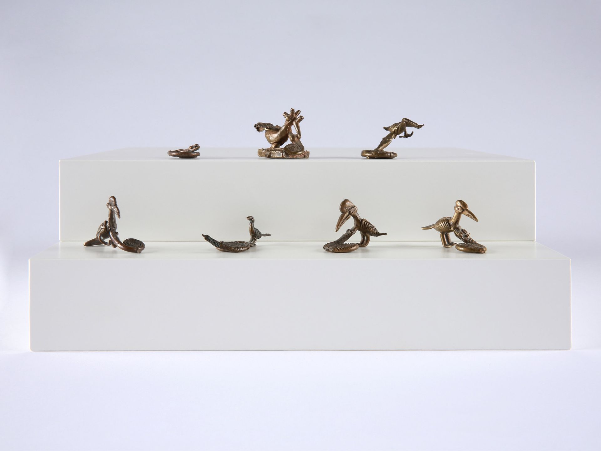 7 Asante figurative Goldweights, Birds and Snakes 7个塑像黄金砝码，鸟和蛇

阿桑特，加纳

Ohne Soc&hellip;