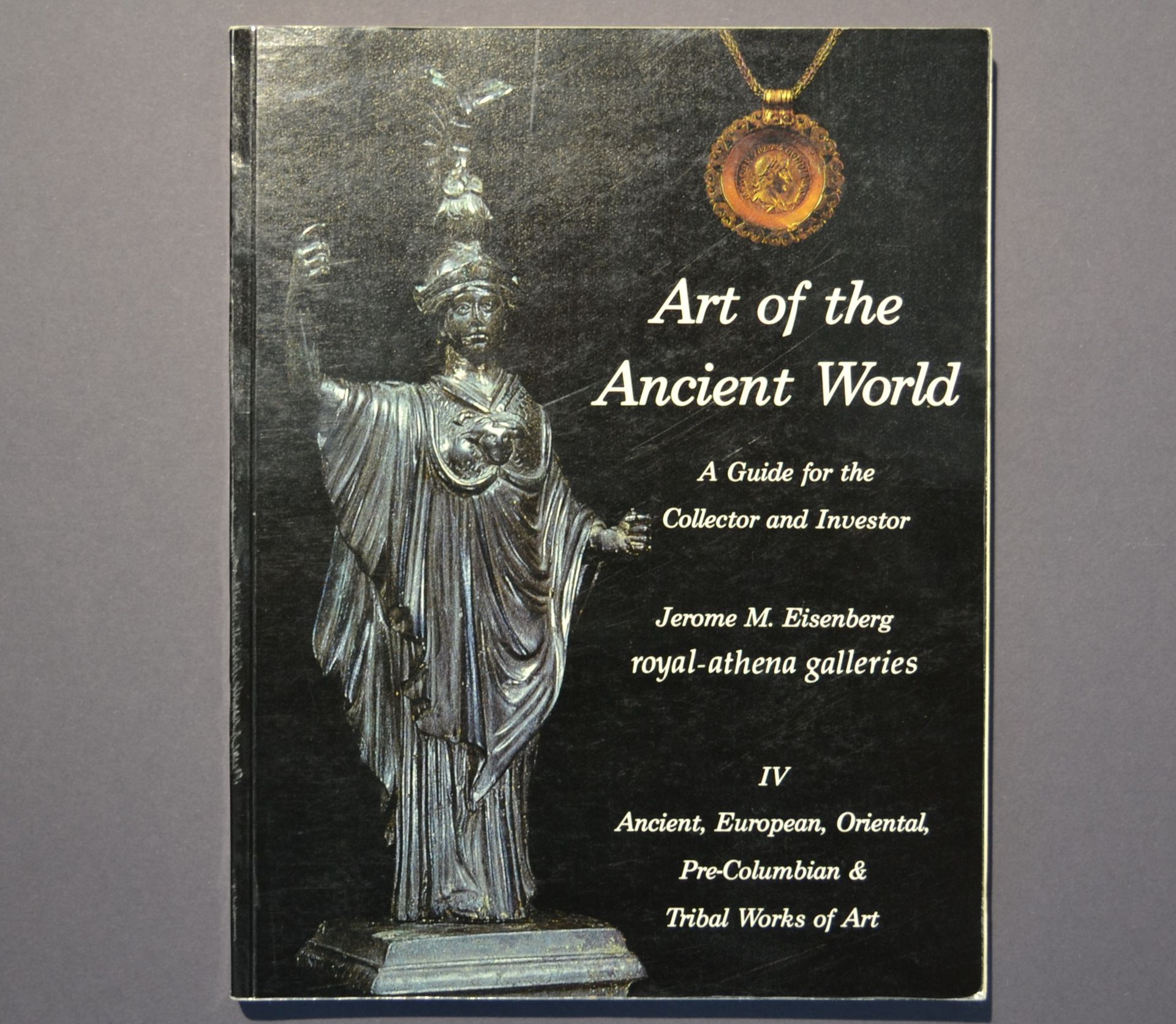 Null Book: Art Of The Ancient World

Jerome M. Eisenberg USA 1985 / english / 21&hellip;