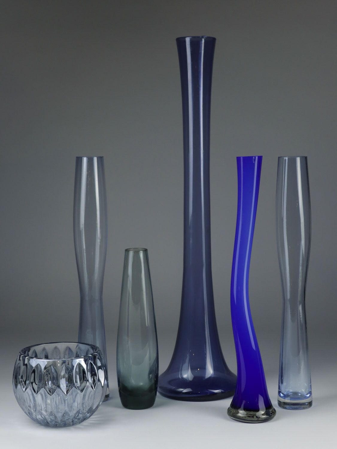 Null Vasen - Konvolut - neuzeitlich, 6 St., 2 St., Pedant Vasen der Marke Hyster&hellip;