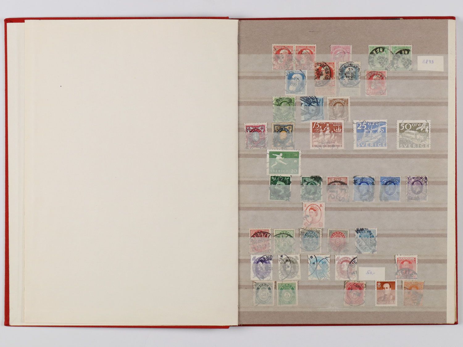 Null Album de timbres - album rouge à encarter avec plusieurs timbres, nationaux&hellip;