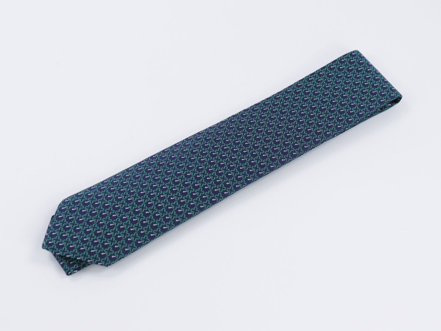 Null Hermès - Cravate - Paris, fait à la main, 100% soie, cravate 'Trèfle à 4 Fe&hellip;