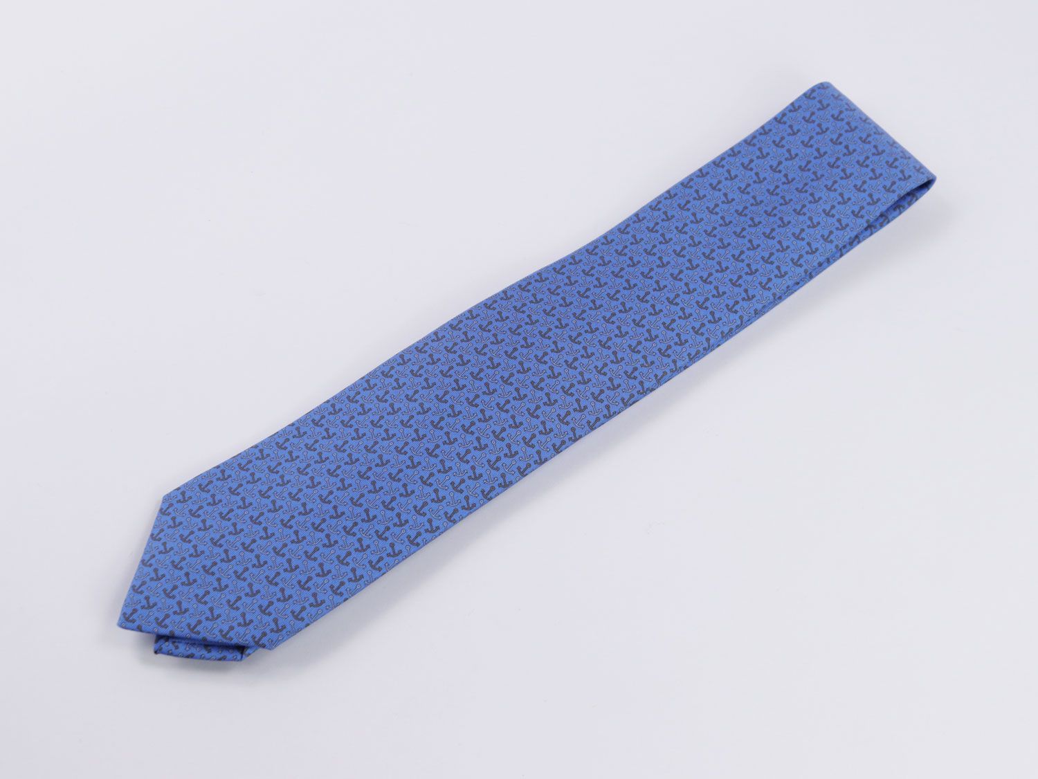 Null Hermès - Cravate - Paris, fait main, 100% soie, décor ancre sur fond bleu, &hellip;