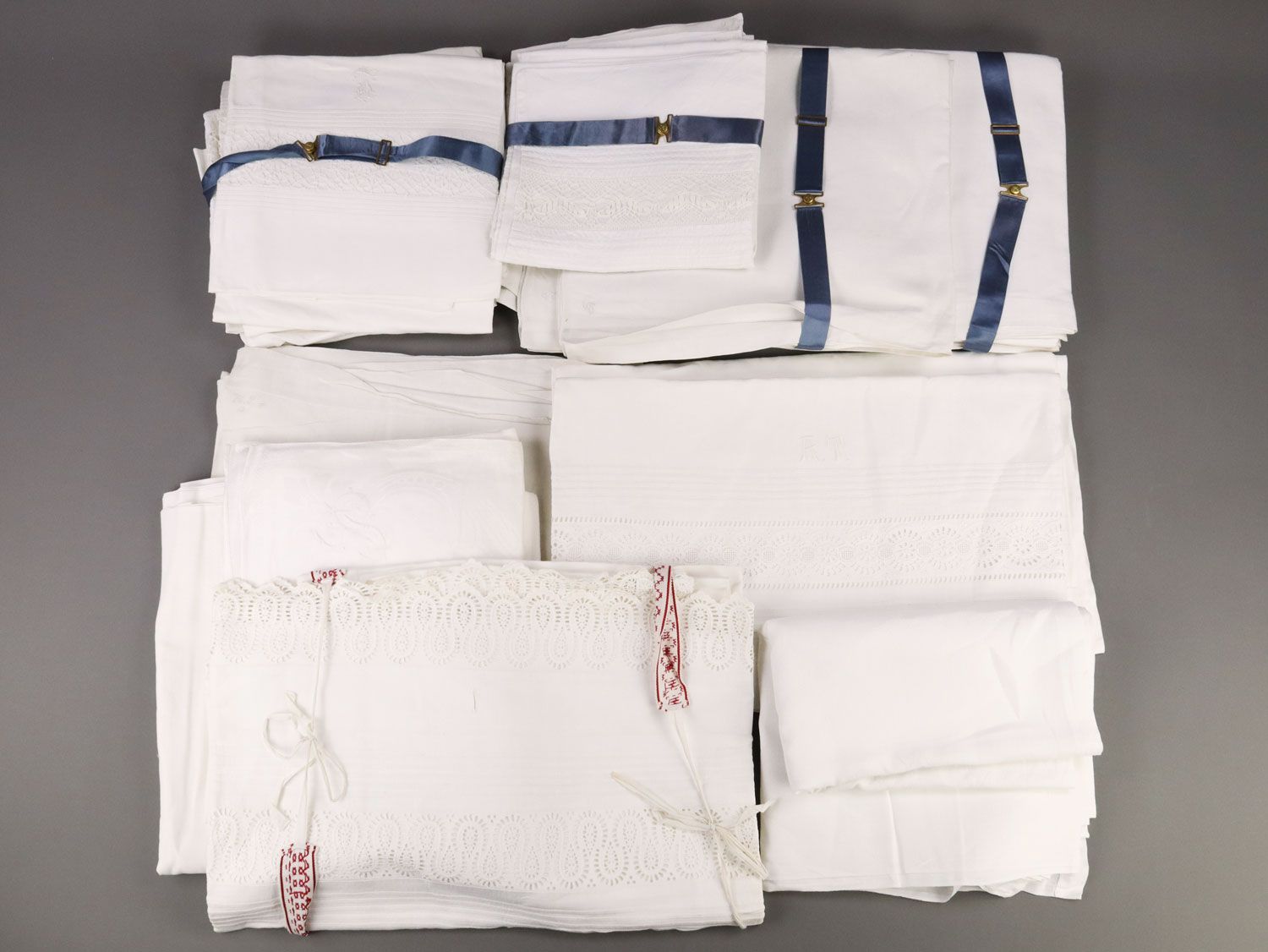 Null Ensemble de linge de lit - 8 draps de lin, 3 draps plats, blanc, brodé, den&hellip;