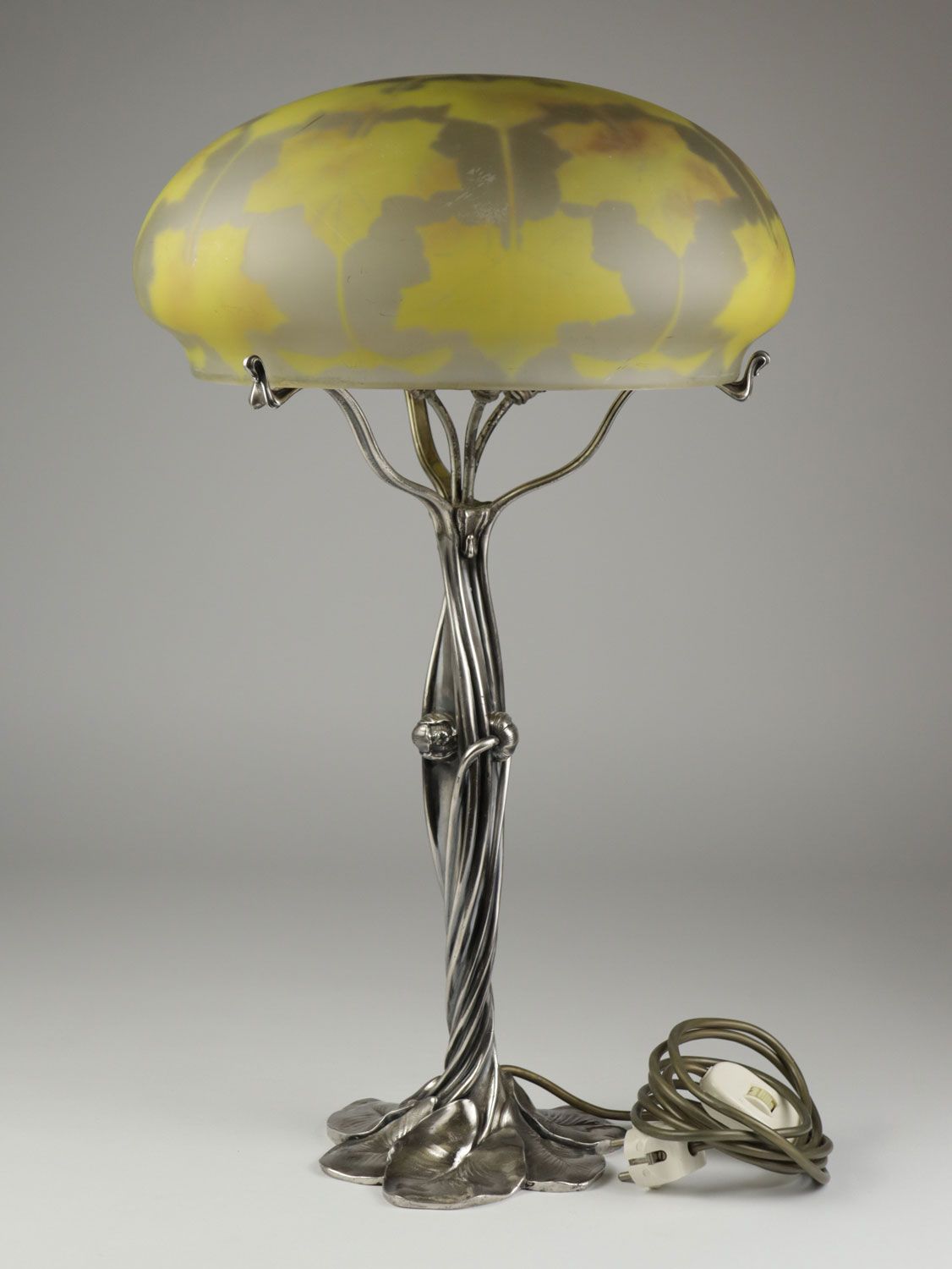 Null Daum Frères - Lampe de table - vers 1900/10, Art Nouveau, Daum Frères & Cie&hellip;