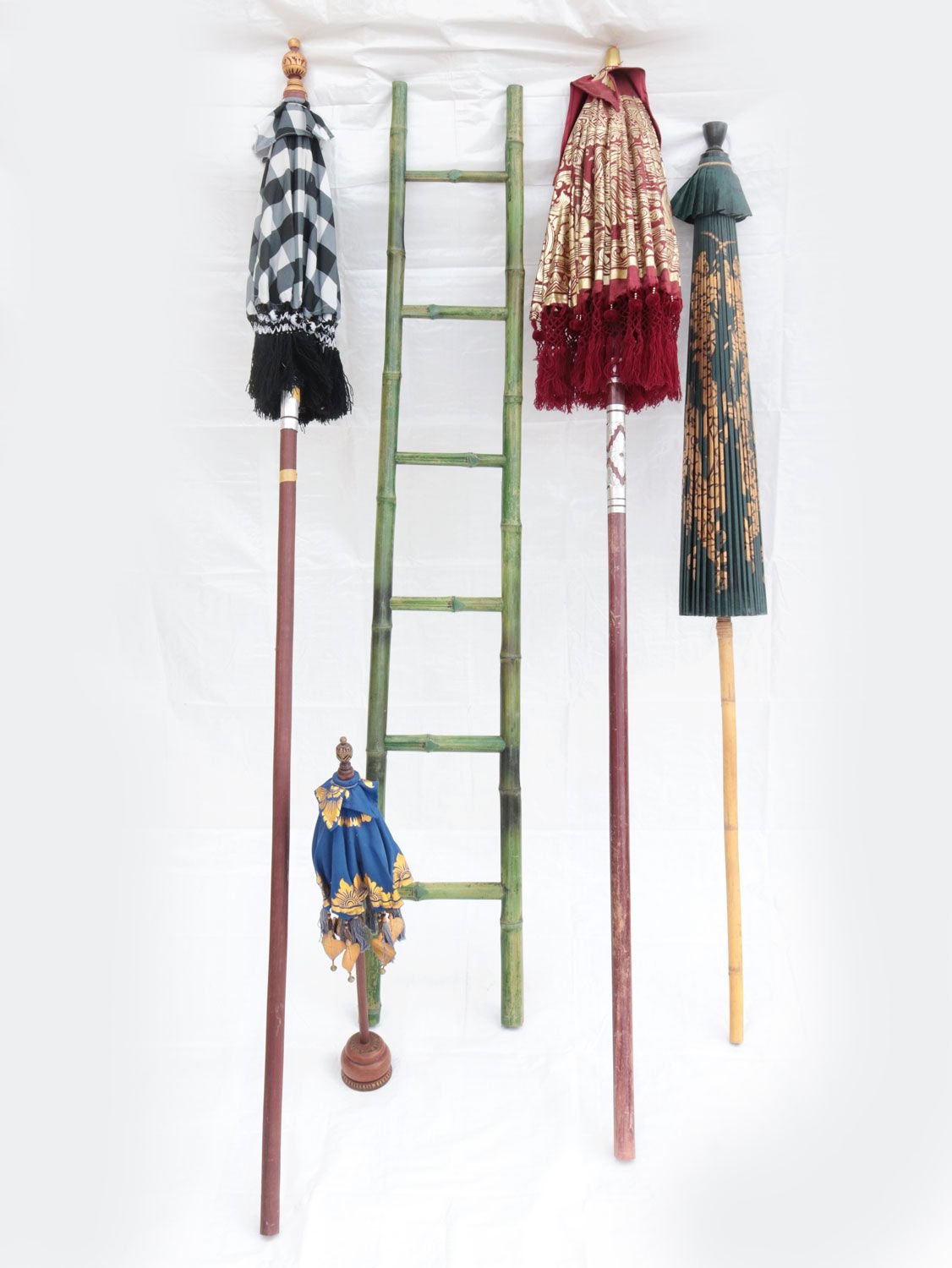 Null Jardin - Accessoires - trois parapluies, tige en bois/bambou, une fois avec&hellip;