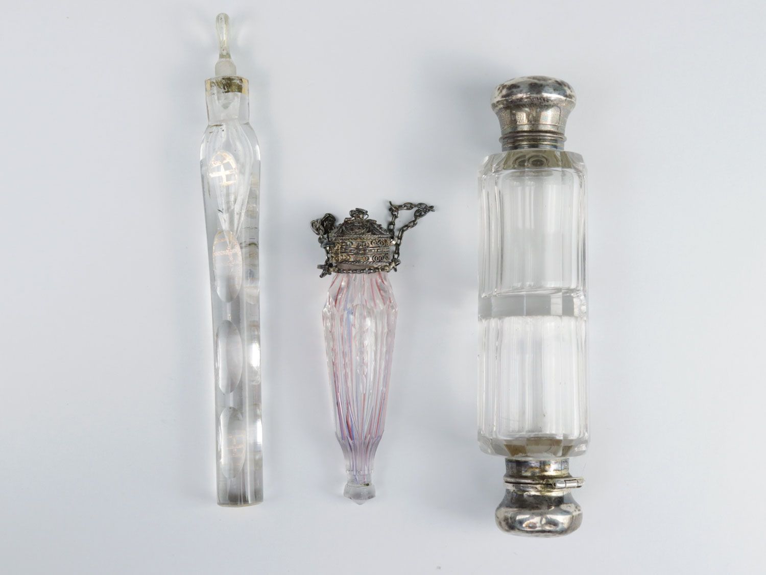 Null Flacons de parfum - argent, testé à l'acide, vers 1900, 3 pièces, 1x flacon&hellip;