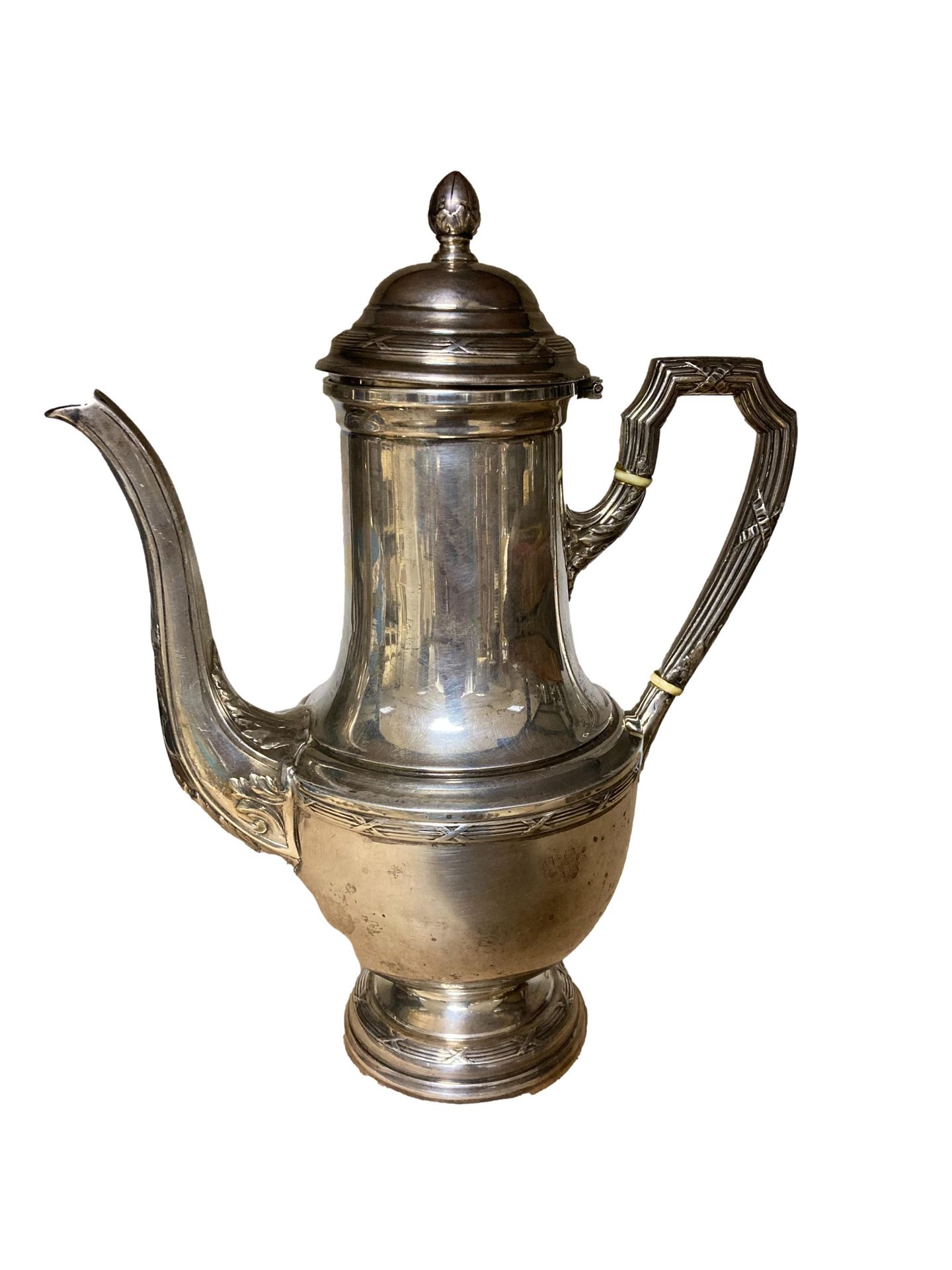 Null Coffee pot on foot in silver with decorations of ribbons and bows. The frêt&hellip;
