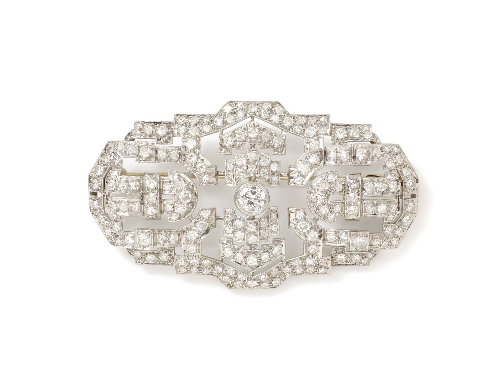 Null Brooch plate in platinum 850 and white gold 750 thousandths, with openwork &hellip;