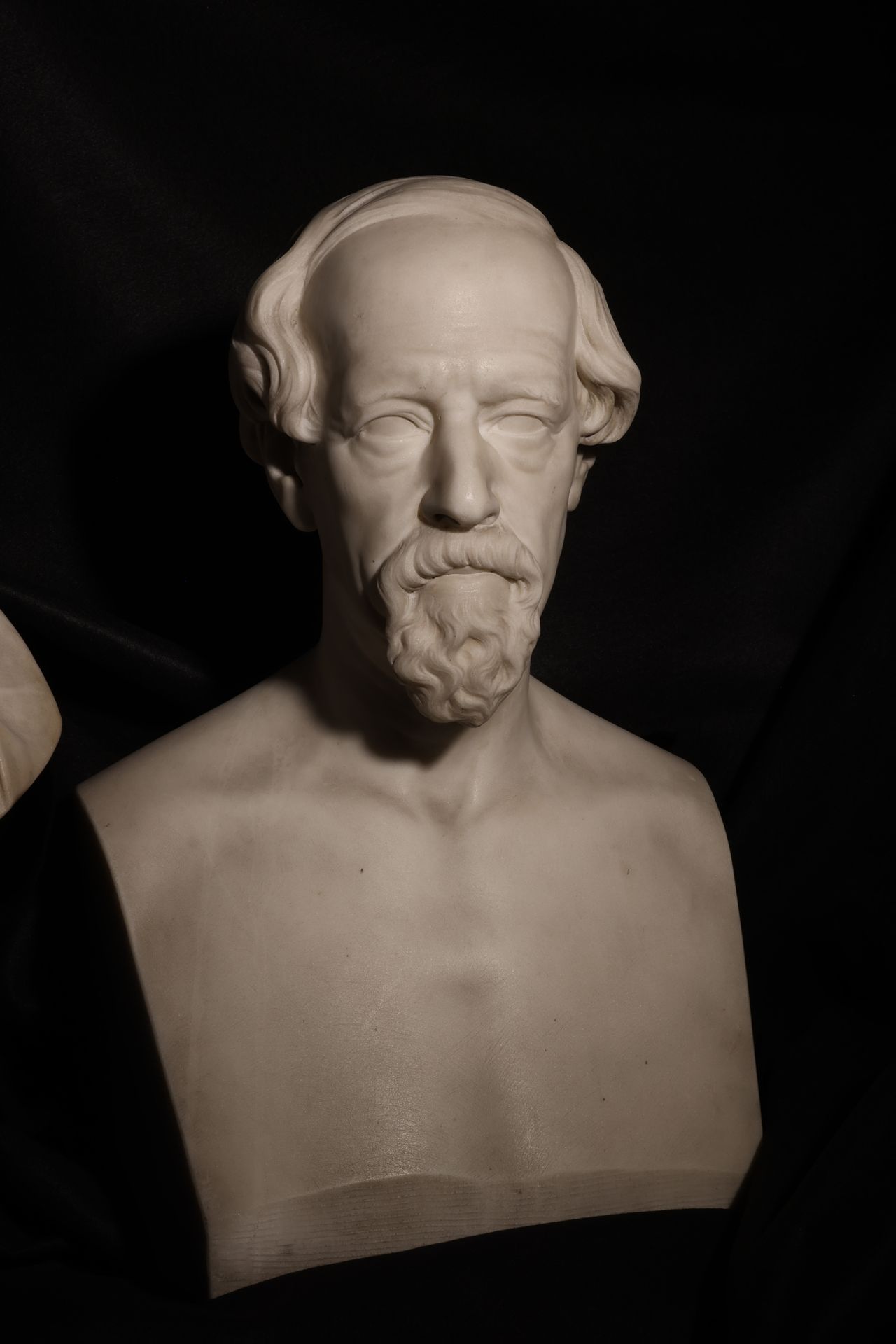 E. W. Wyon, Portrait Bust of Notable Man of Letters, Marble A vendre sans réserv&hellip;