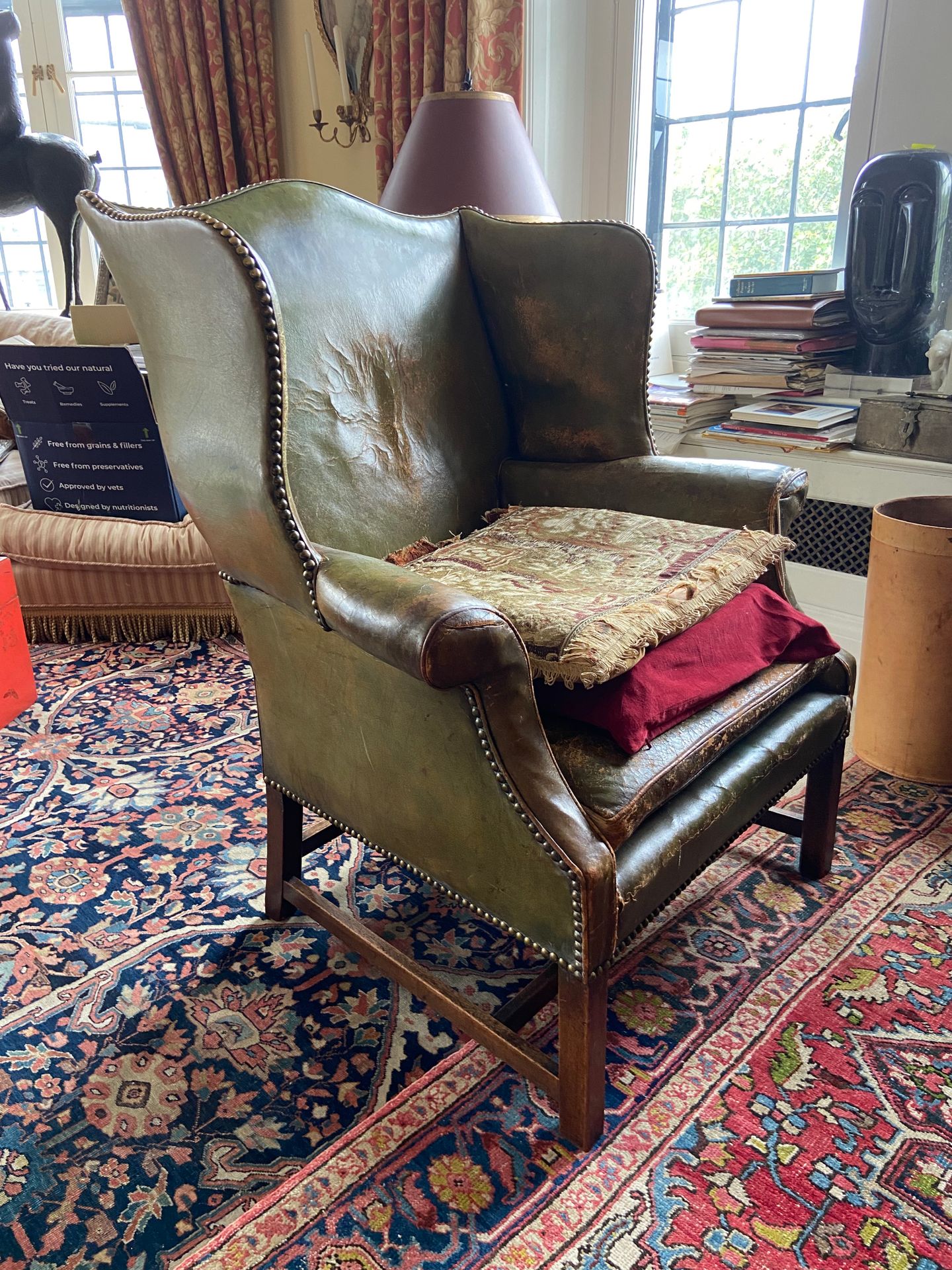 Mahogany Gainsborough Style Wing Chair Chaise à oreilles en acajou de style Gain&hellip;