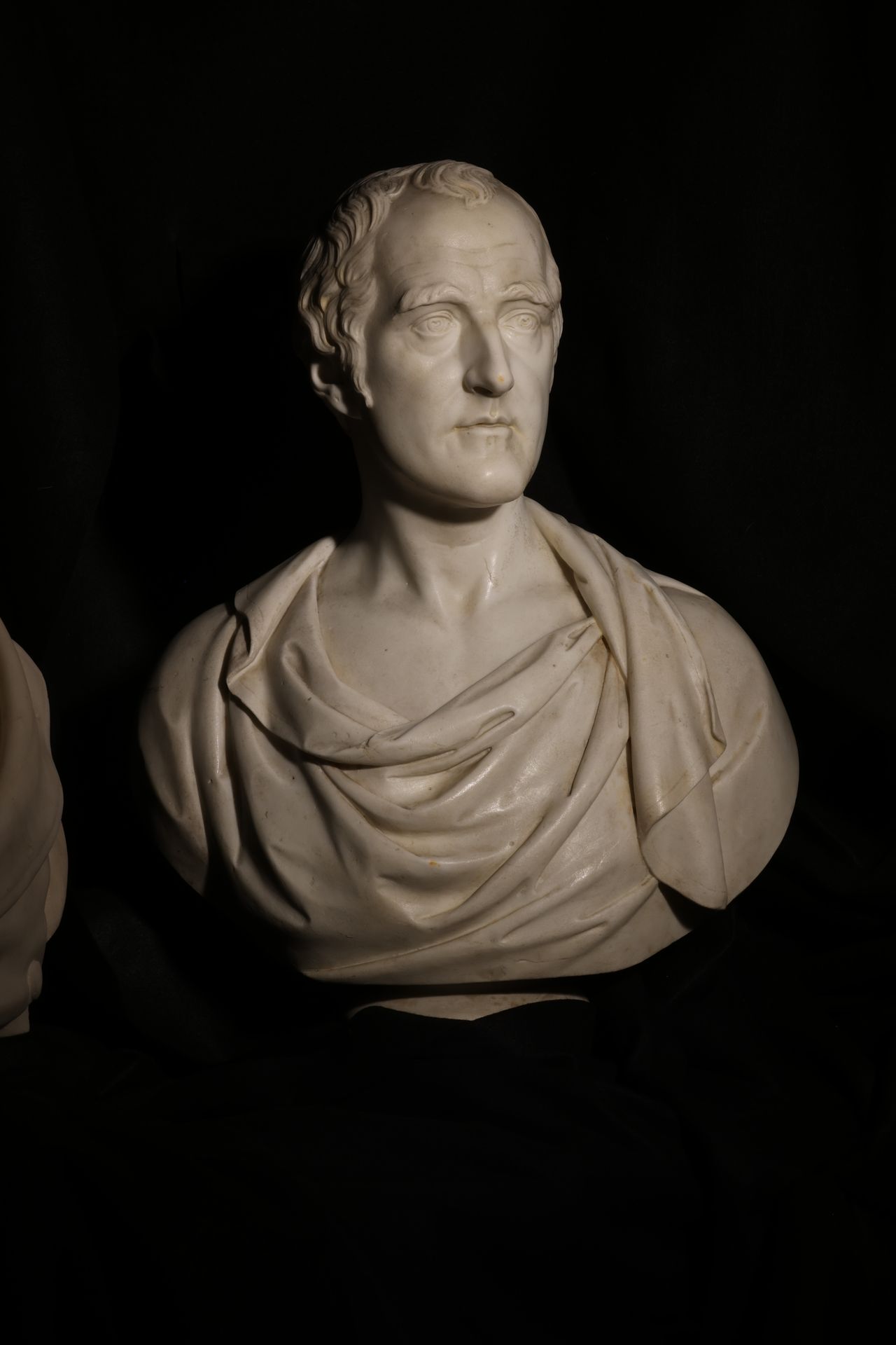 A 19th Century Portrait Bust of A Notable Man of Letters, Marble Da vendere senz&hellip;