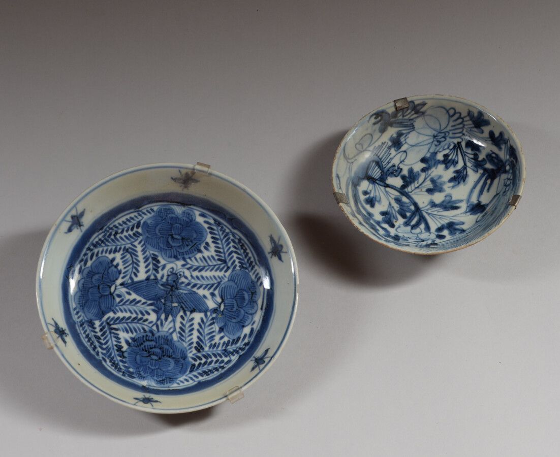 Null CHINE

Deux petites coupes en porcelaine décorée en bleu sous couverte pour&hellip;