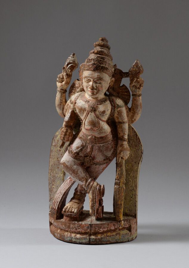 Null INDE.

Grande statue du dieu Vishnou, debout sur une base semi circulaire, &hellip;