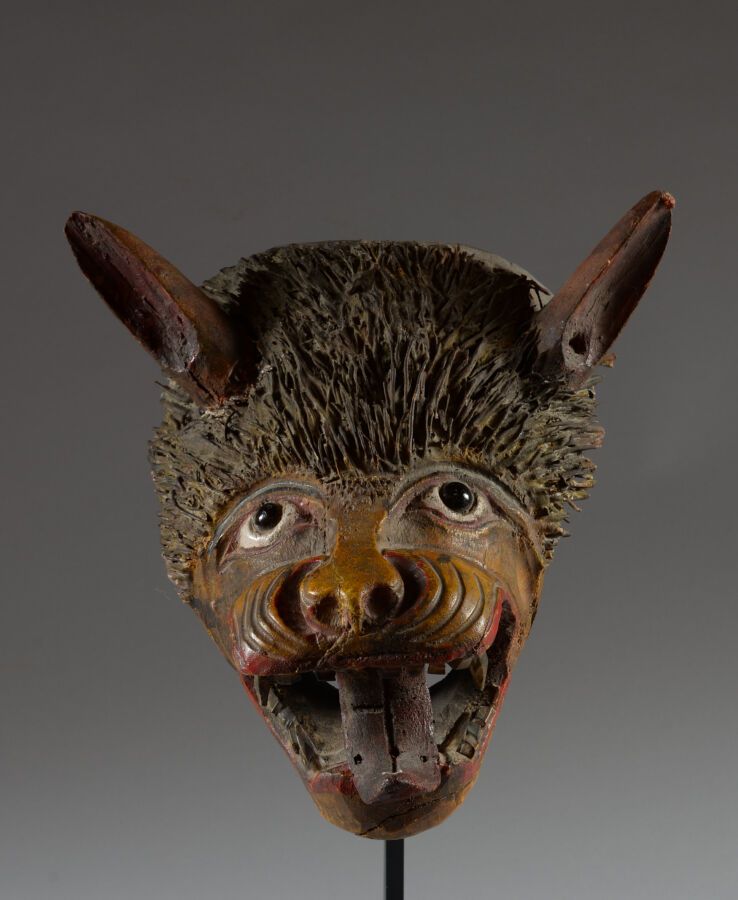 Null Zoomorphic dance mask, MEXICO or GUATEMALA.

Polychrome wood, the eyes inla&hellip;