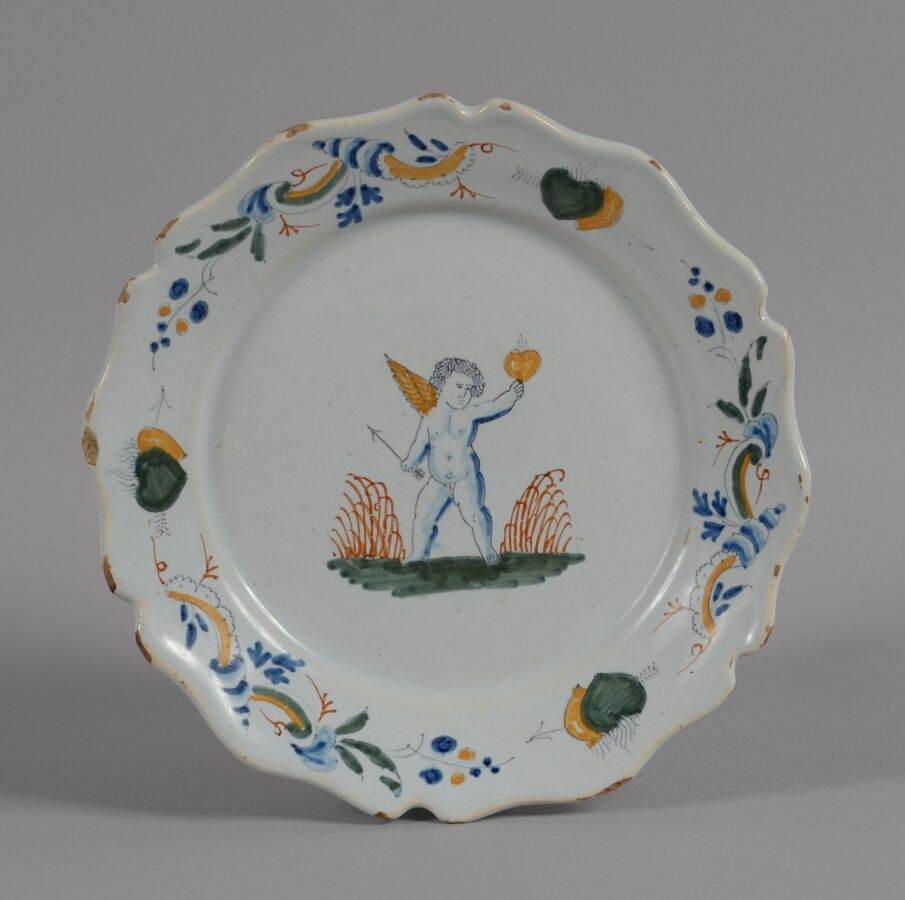 Null LA ROCHELLE
Plate with contours in polychrome earthenware with decoration i&hellip;