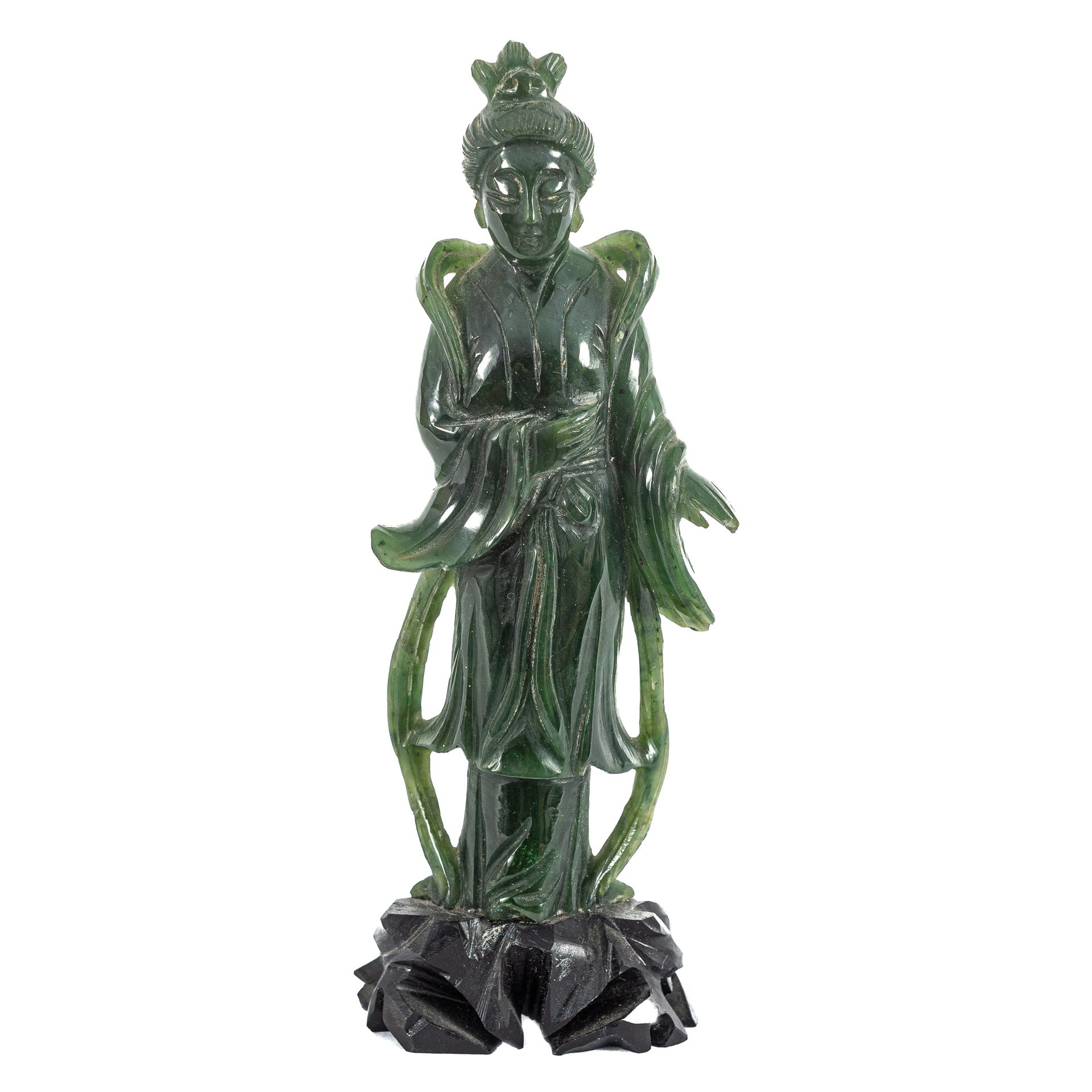 Null Madame. Chine, milieu du 20e siècle.

Figure en jade sculpté sur une base e&hellip;