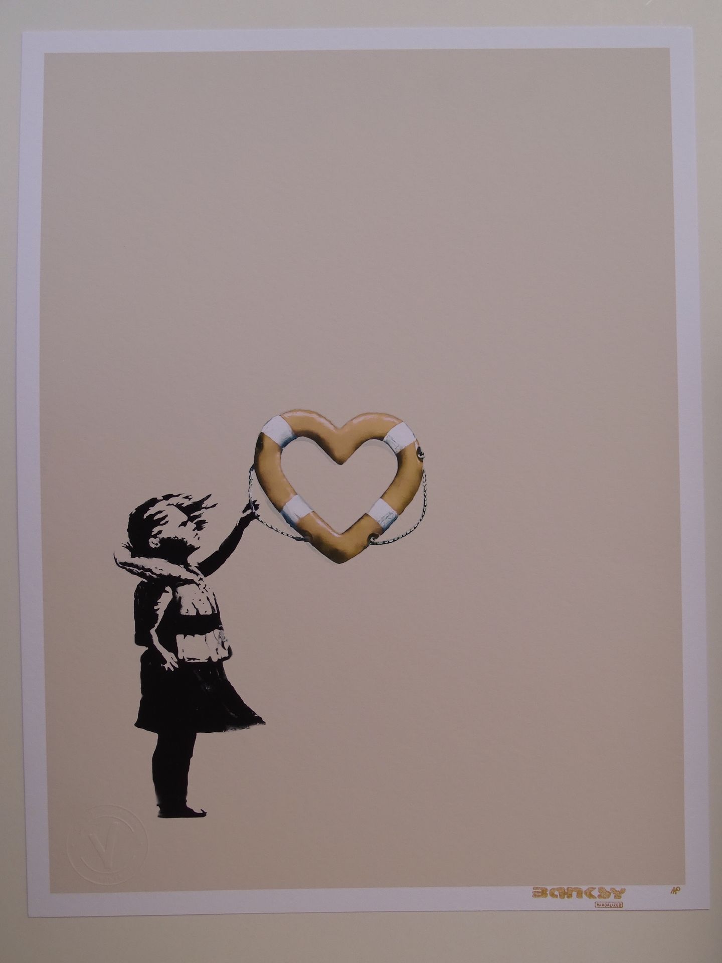 Banksy x Post Modern Vandal 班克西x后现代破坏者

有心形花车的女孩，2021年

用博物馆质量的哈内姆勒艺术纸印刷--308克/平&hellip;