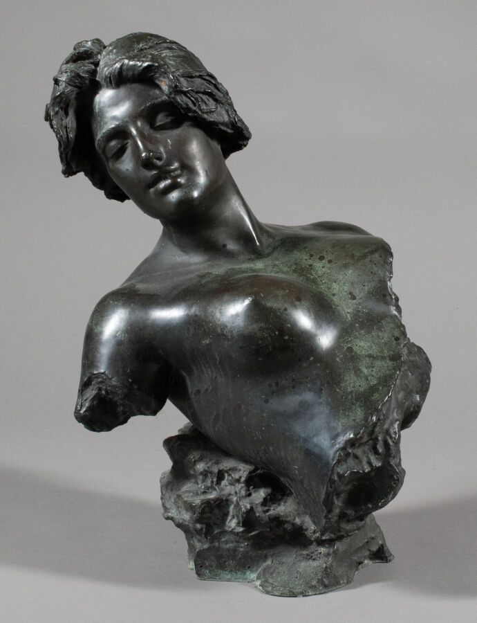 Null Giuseppe RENDA (1859-1939)
Buste de femme nue, la tête renversée
Epreuve en&hellip;