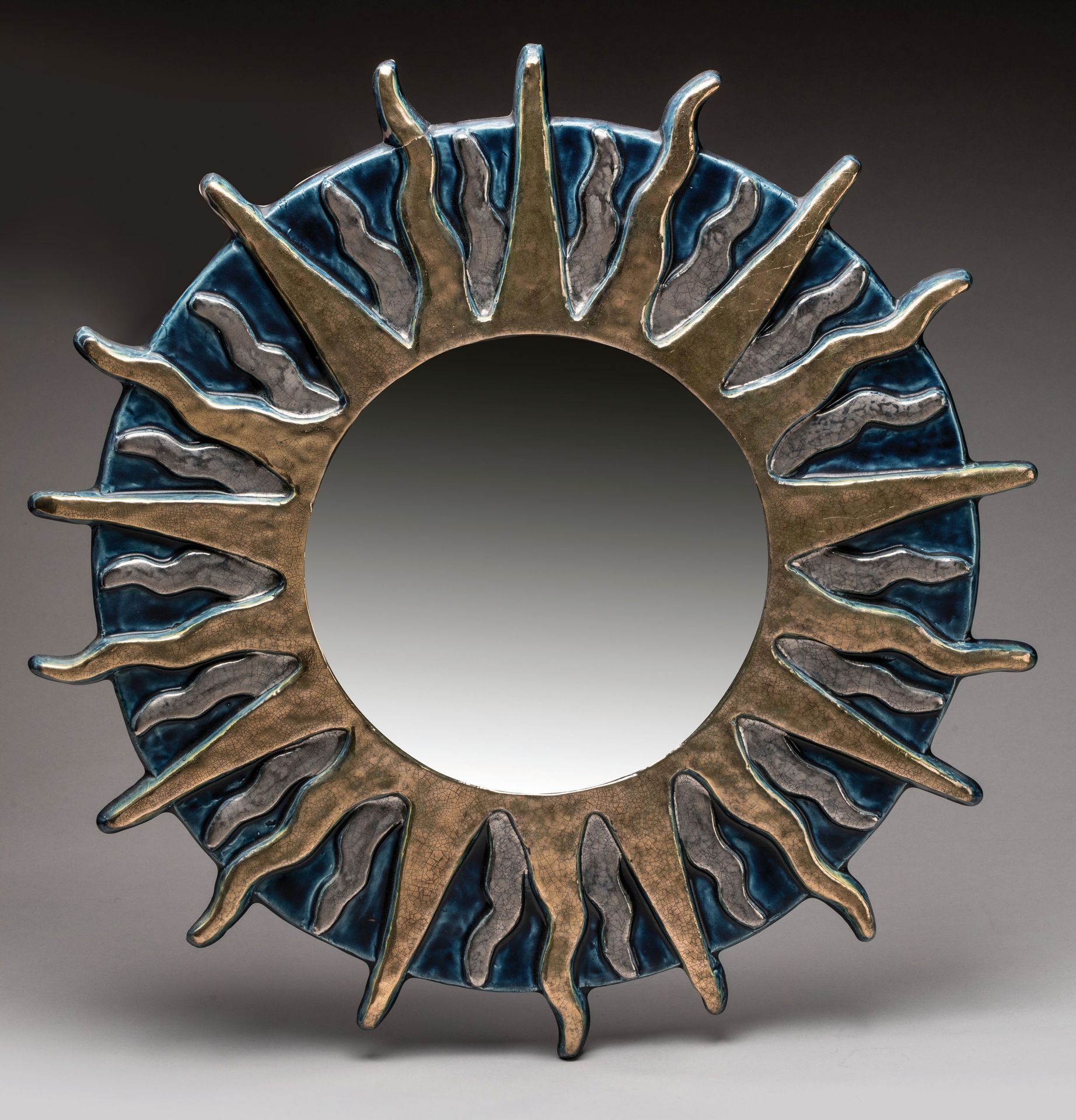 Null 
Mithé ESPELT (1923-2020) 


Miroir de sorcière « Soleil » 


Céramique éma&hellip;